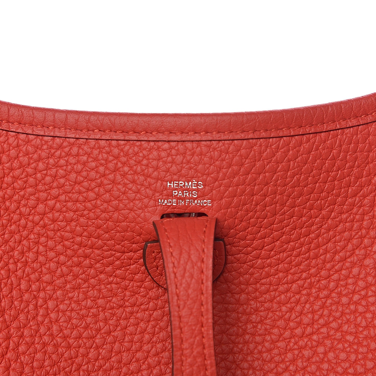 Taurillon Clemence Evelyne TPM Rouge Tomate