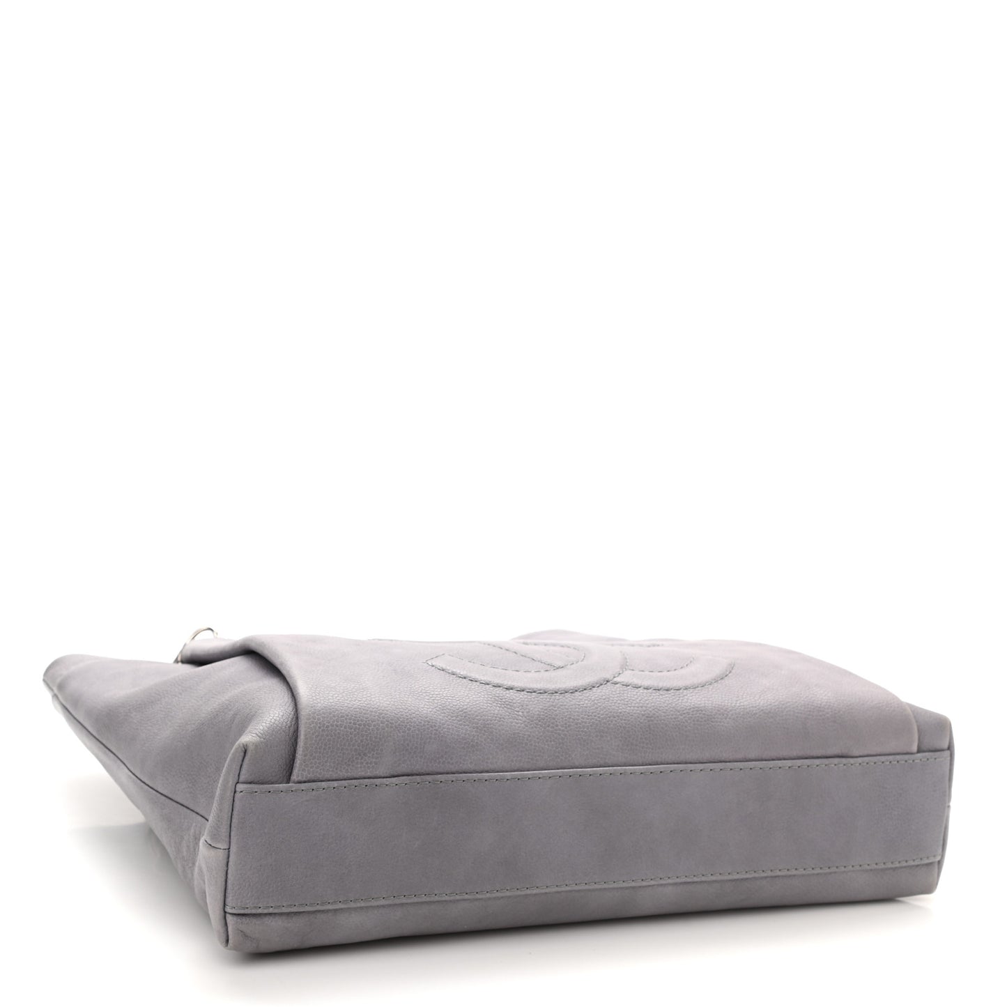 Caviar Large CC Tuck Tote Grey