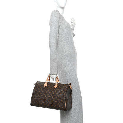 Louis Vuitton Monogram Speedy 40 2 of 10