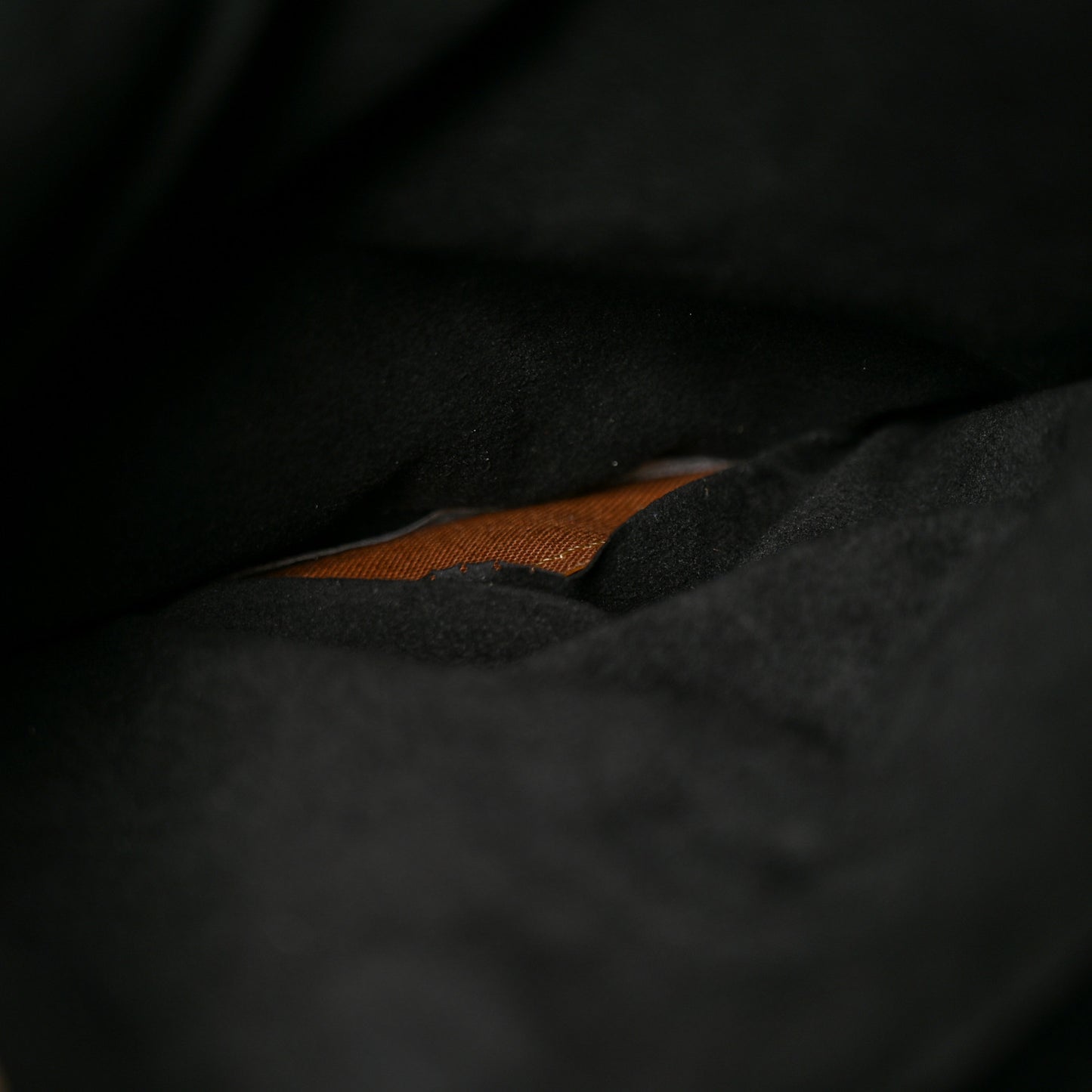 Reverse Monogram Pochette Metis