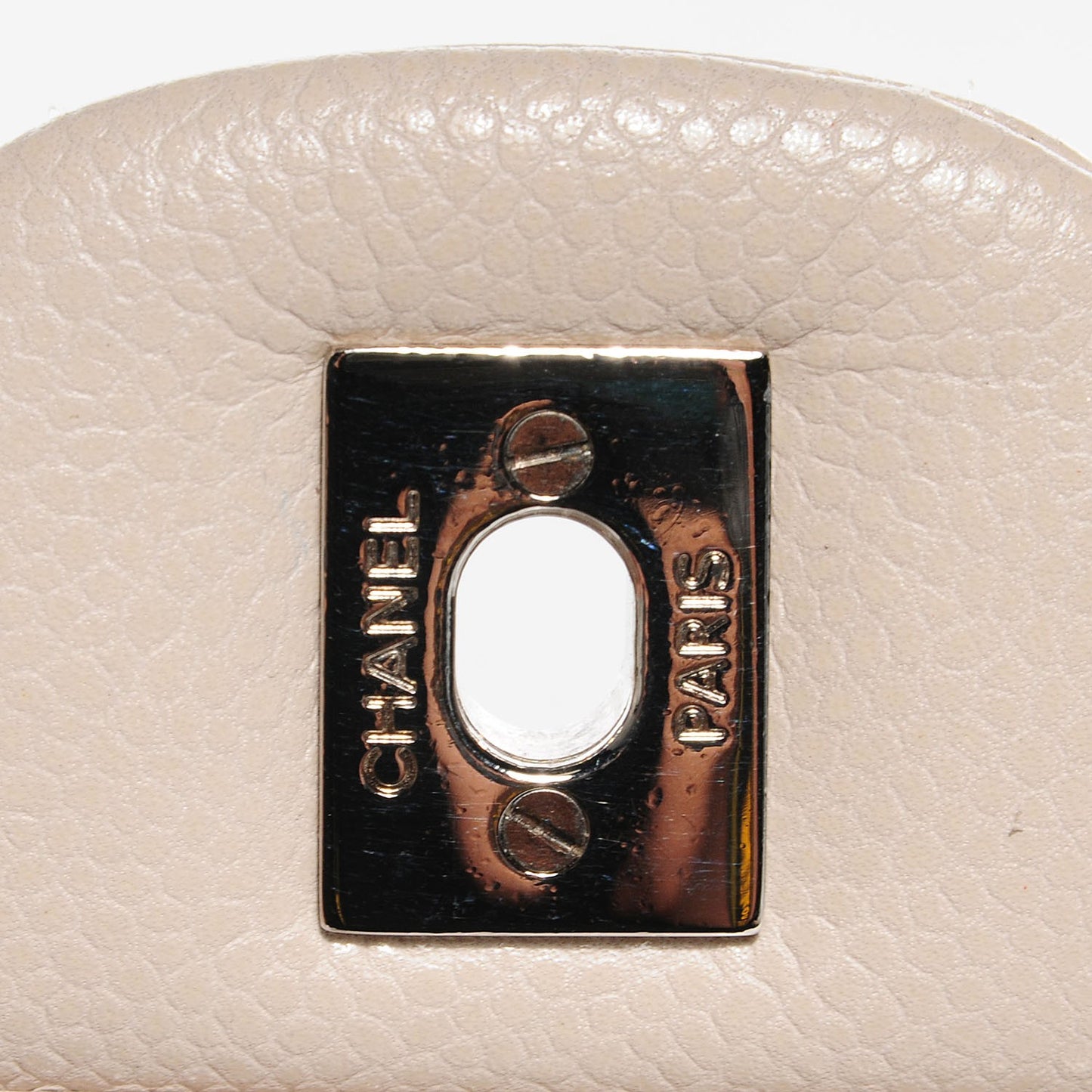Caviar Maxi Single Flap Ecru