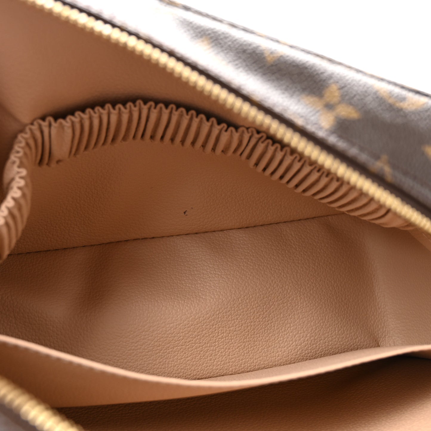 Monogram Trousse Toilette 28