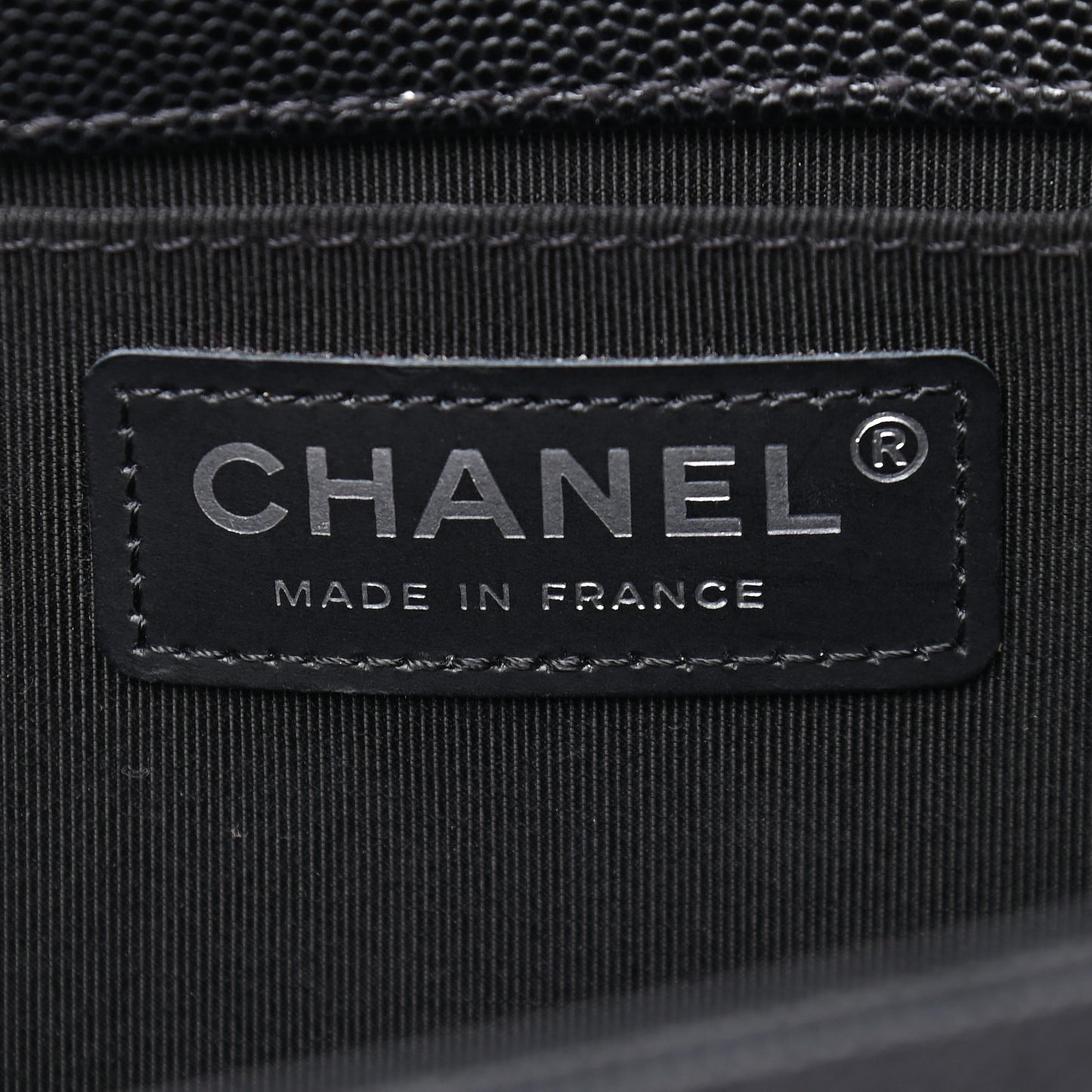 Caviar Quilted Medium Boy Flap Black