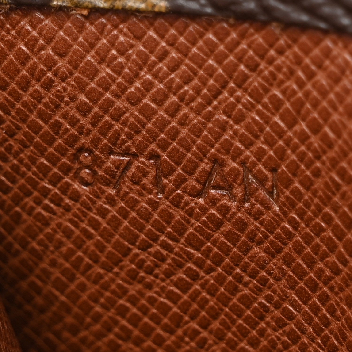 Louis Vuitton Monogram Pochette Rabat 23 7 of 10