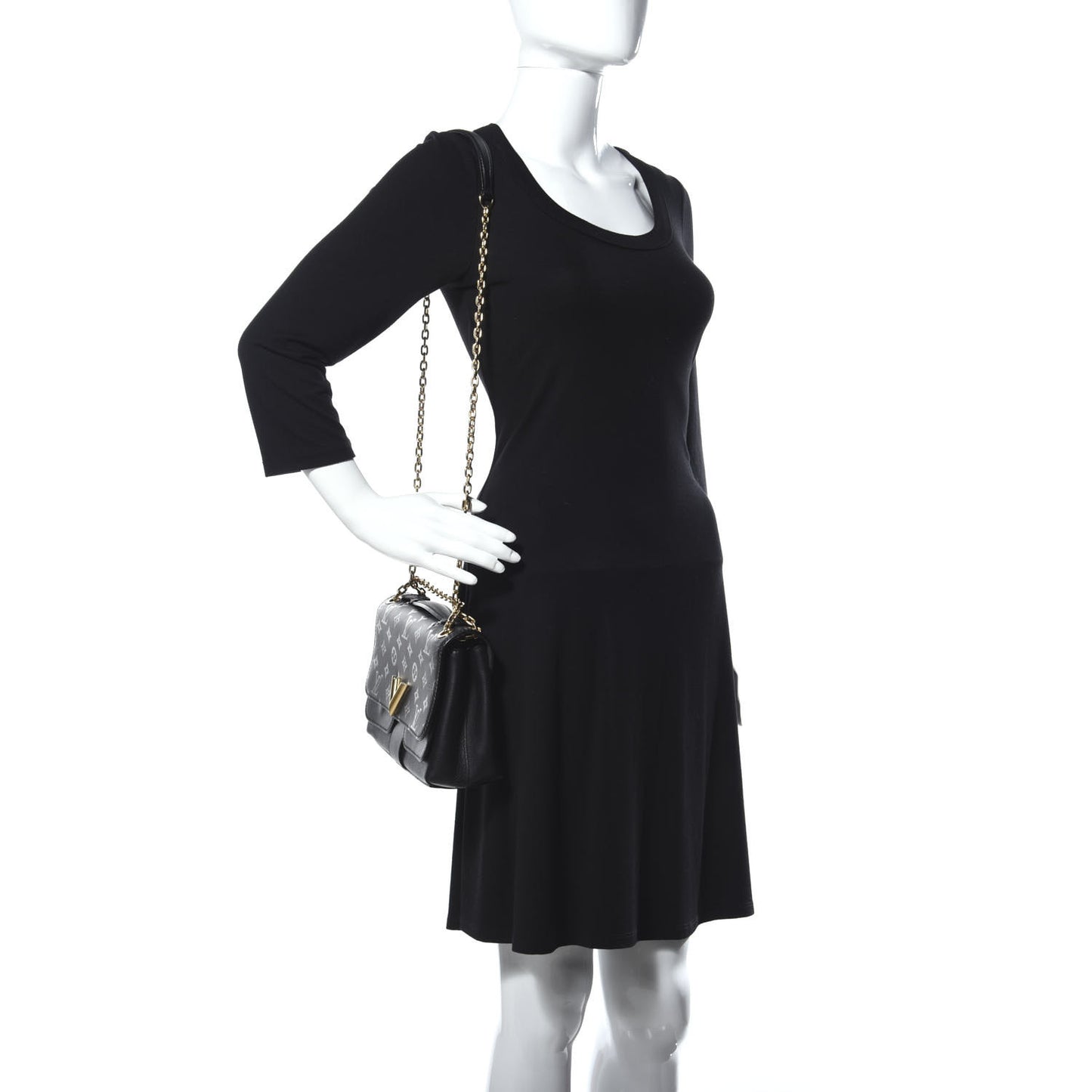 Monogram Cuir Plume Ecume Very Chain Bag Black