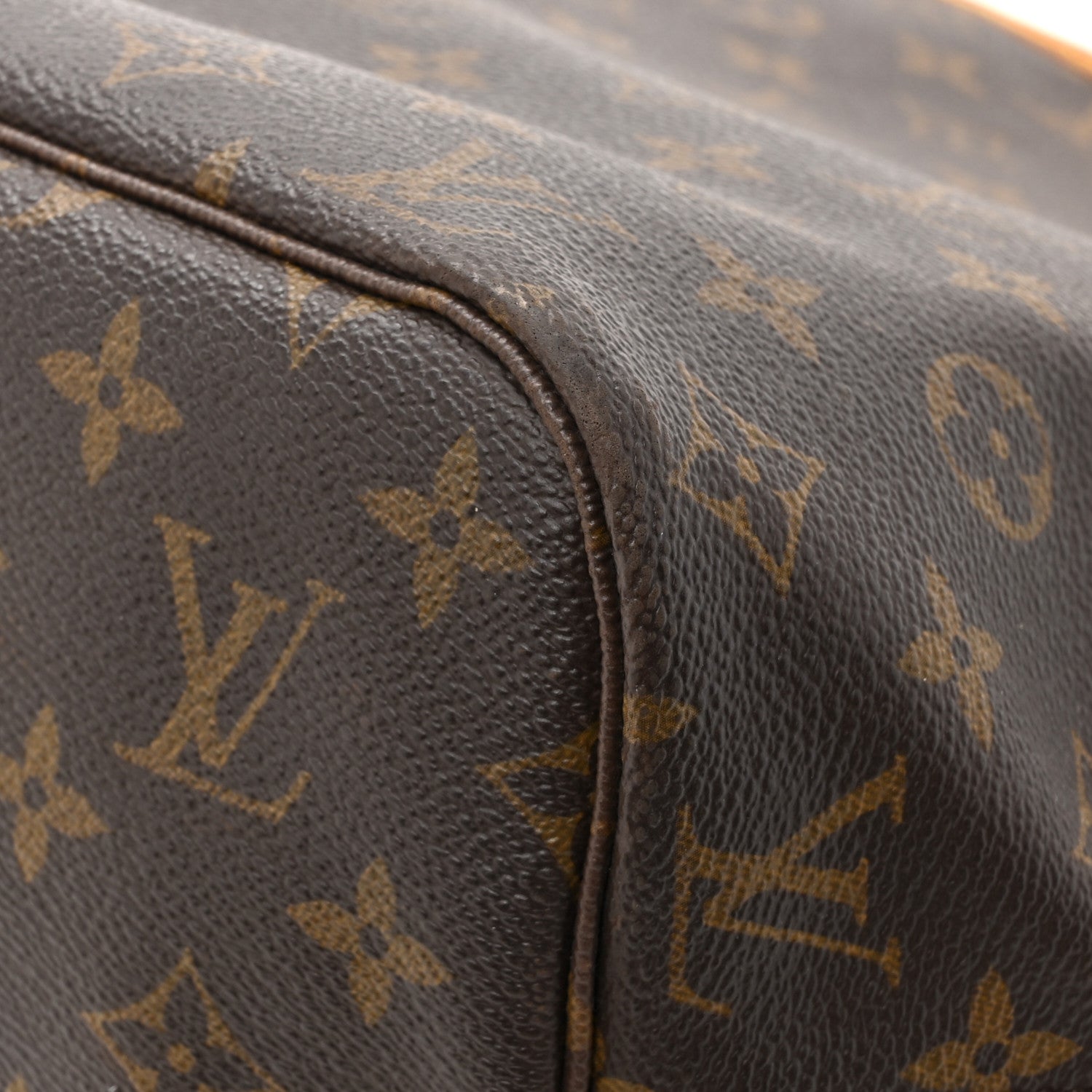 Louis Vuitton Monogram Neverfull MM 15 of 17