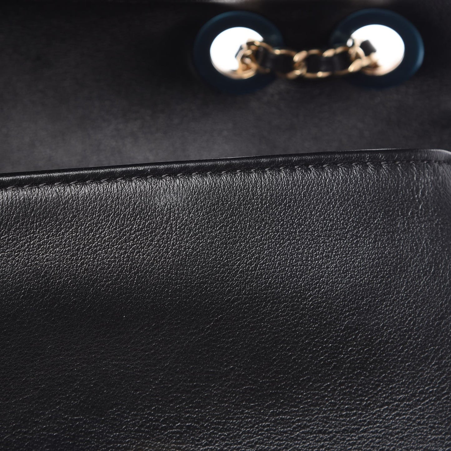 Calfskin Quilted Medium Graphic Flap Beige Black