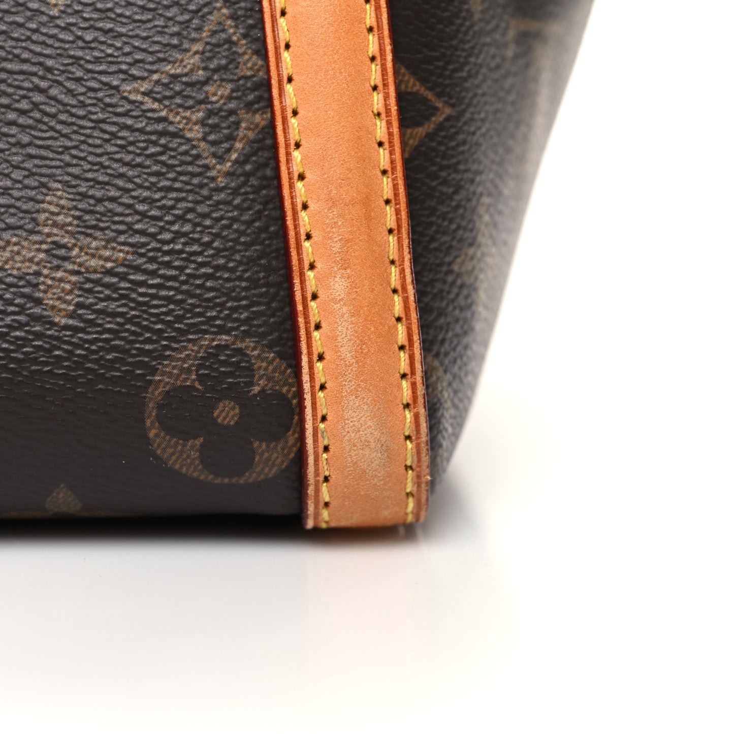 Monogram Marais BB
