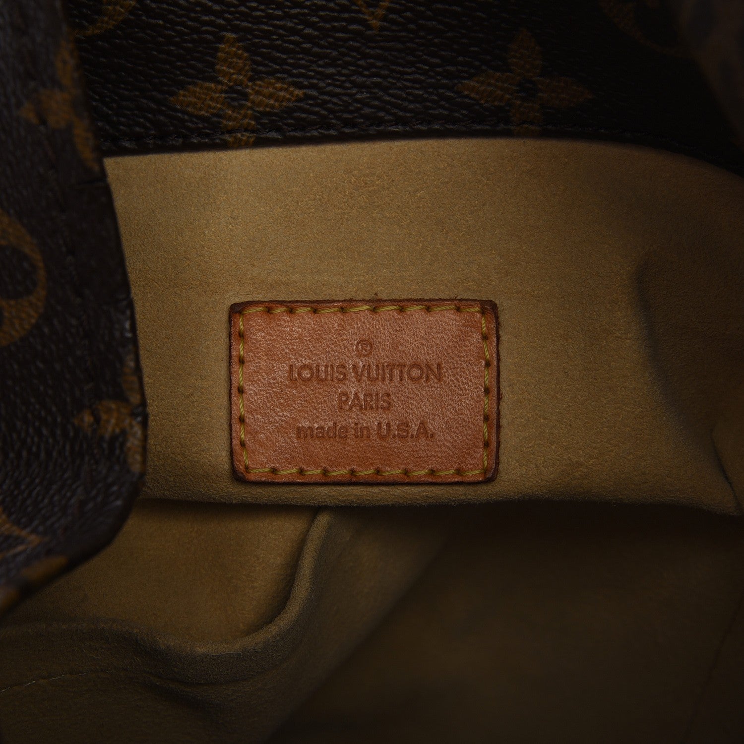 Louis Vuitton Monogram Artsy MM 6 of 10