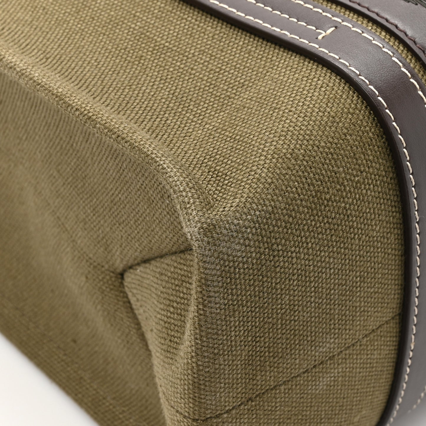 Linen Calfskin Medium Woody Tote Warm Green