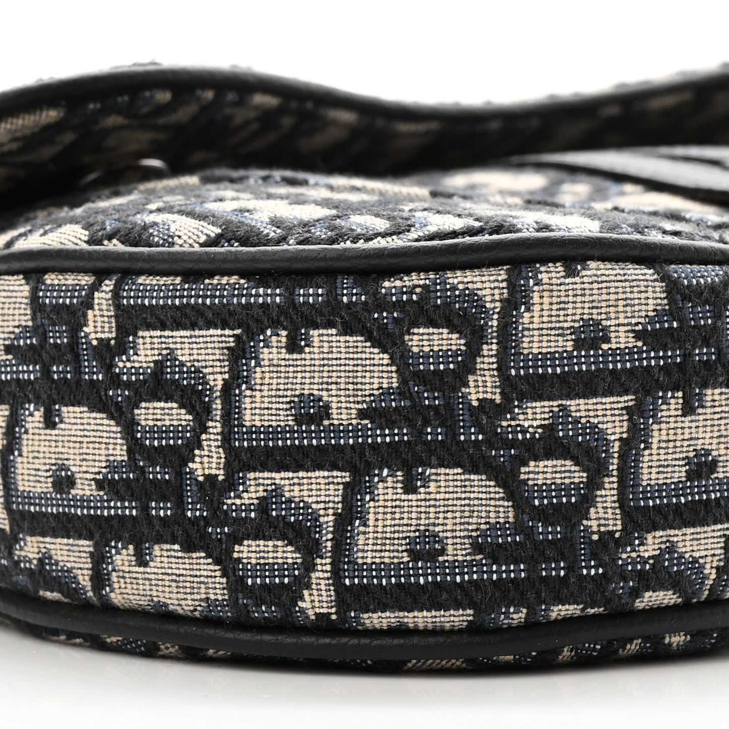 Oblique Mens Saddle Bag Black