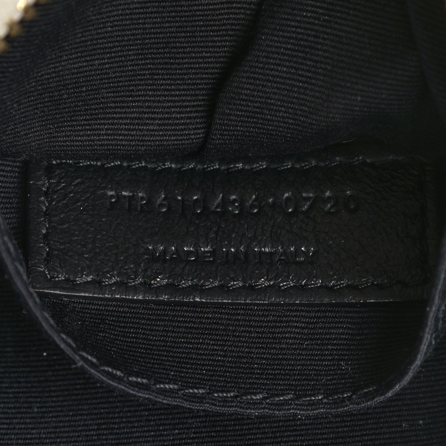 Saint Laurent Grain De Poudre Matelasse Chevron Quilted Round Vinyle Camera Bag Crema Soft 7 of 9