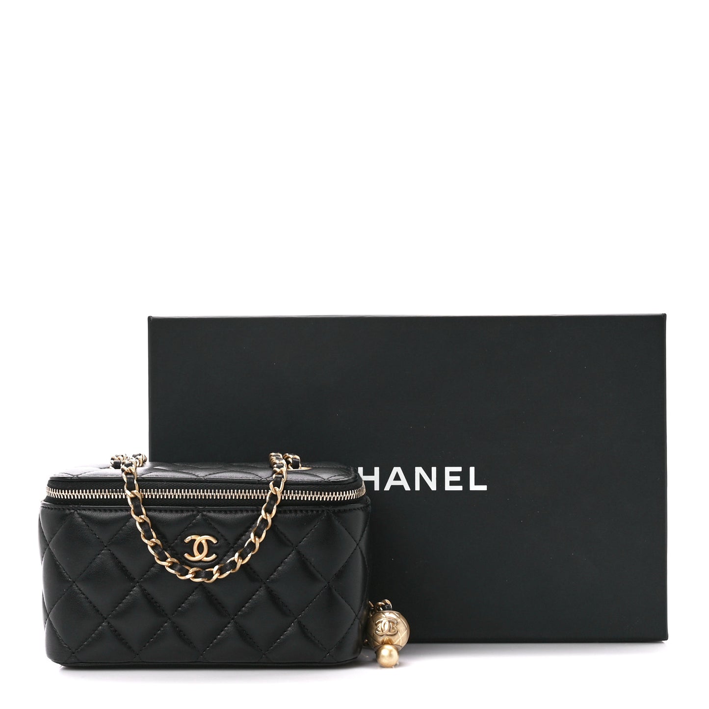 Lambskin Quilted Pearl Crush Small Vanity Case With Chain Black