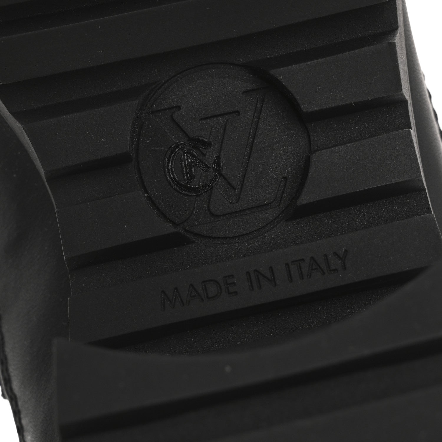 Louis Vuitton Calfskin Monogram Denim Laureate Platform Desert Boots 38 Grey 7 of 10