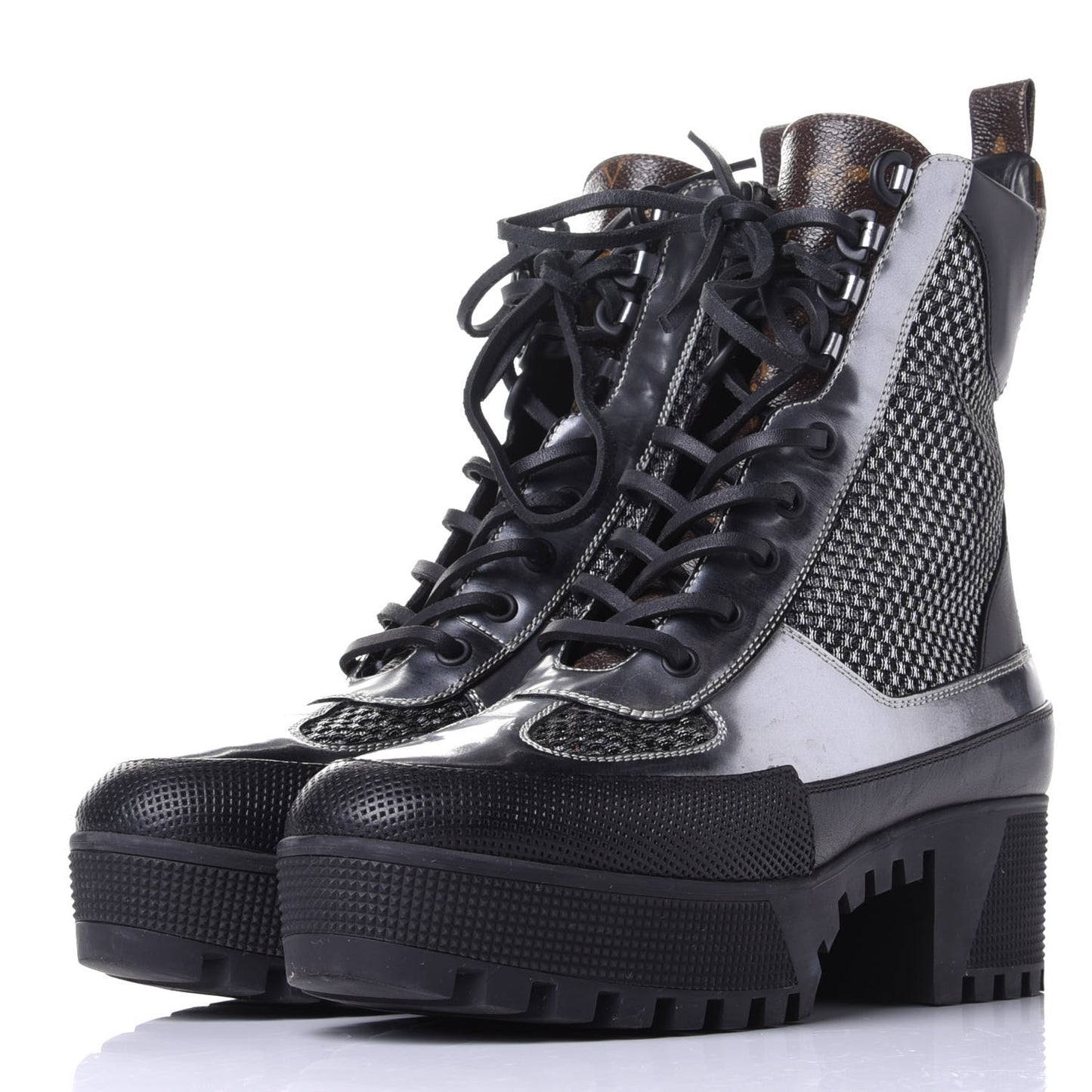 Metallic Calfskin Technical Fabric Digital Gate Laureate Platform Desert Boot 37.5 Silver