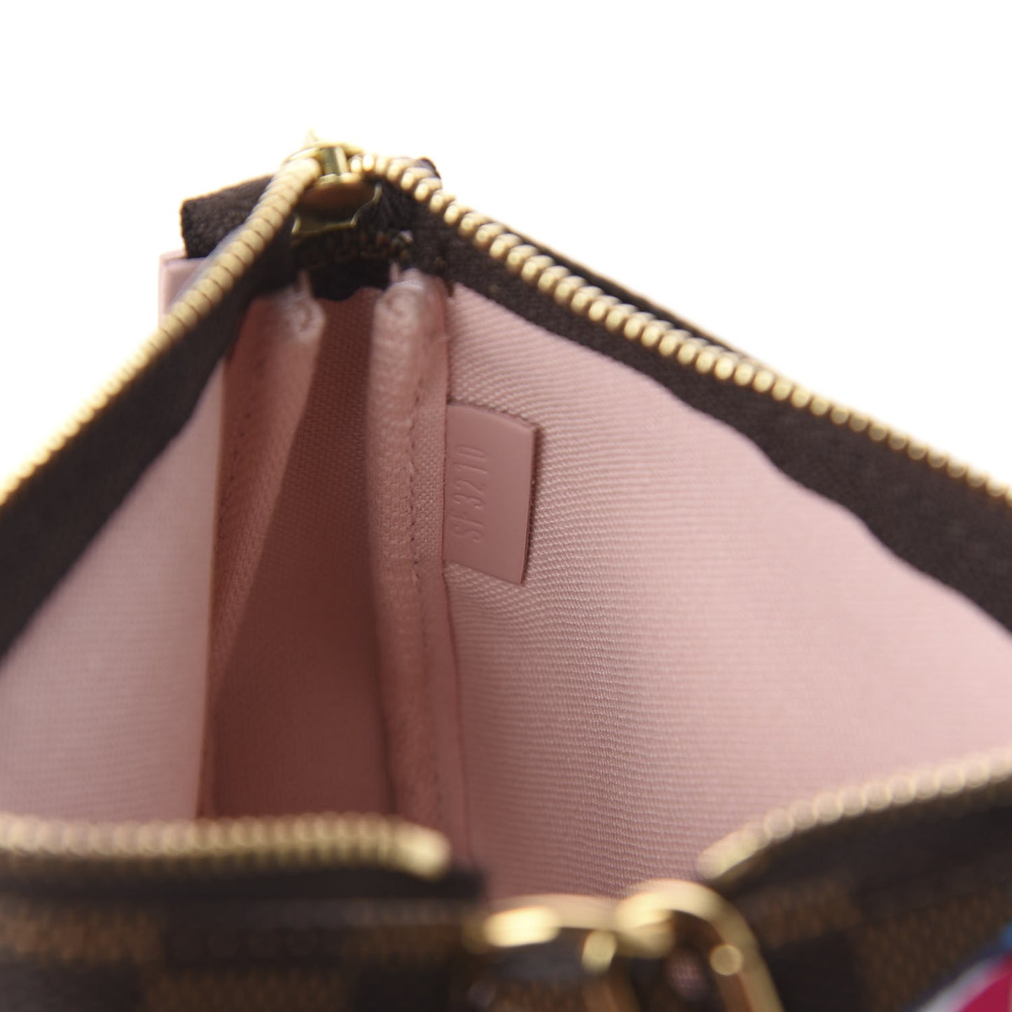 Damier Ebene 2020 Christmas Animation Big Wheel Mini Pochette Accessories Rose Ballerine