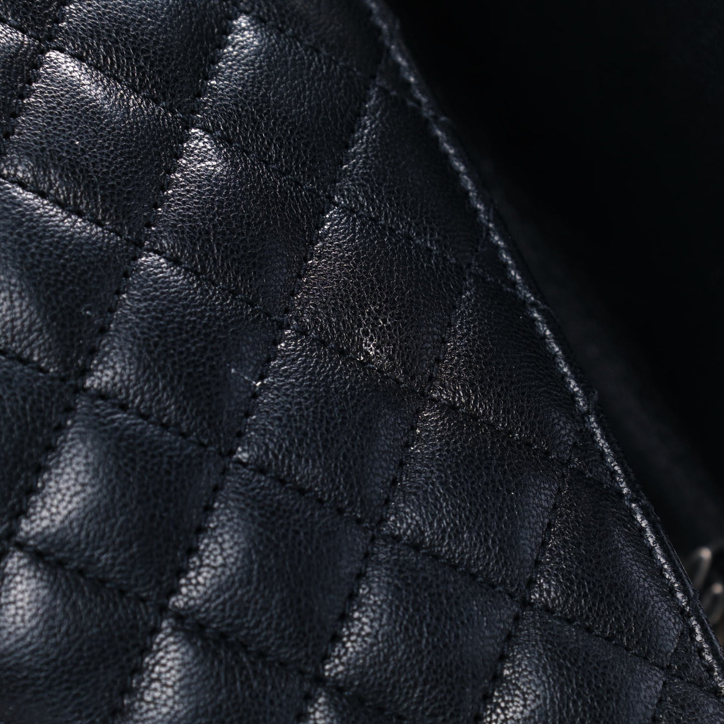 Sheepskin Tri-Quilt Monogram Medium College Bag Black