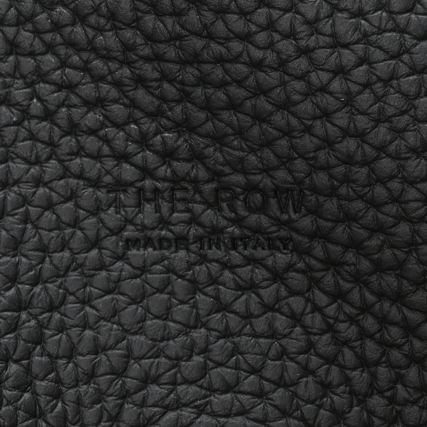 Matte Grained Calfskin Marlo 17 Black