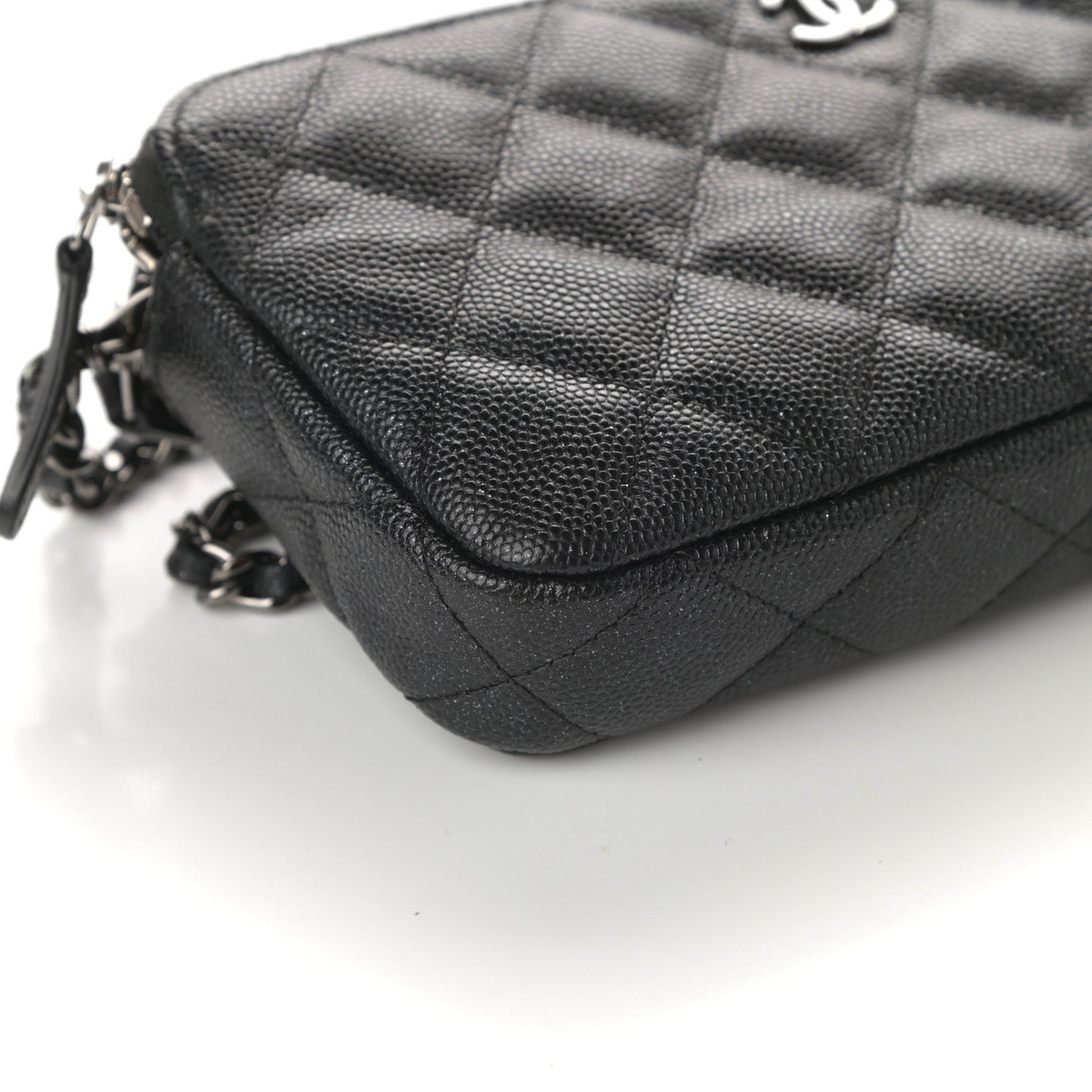 Iridescent Caviar Quilted Small Clutch With Chain Black