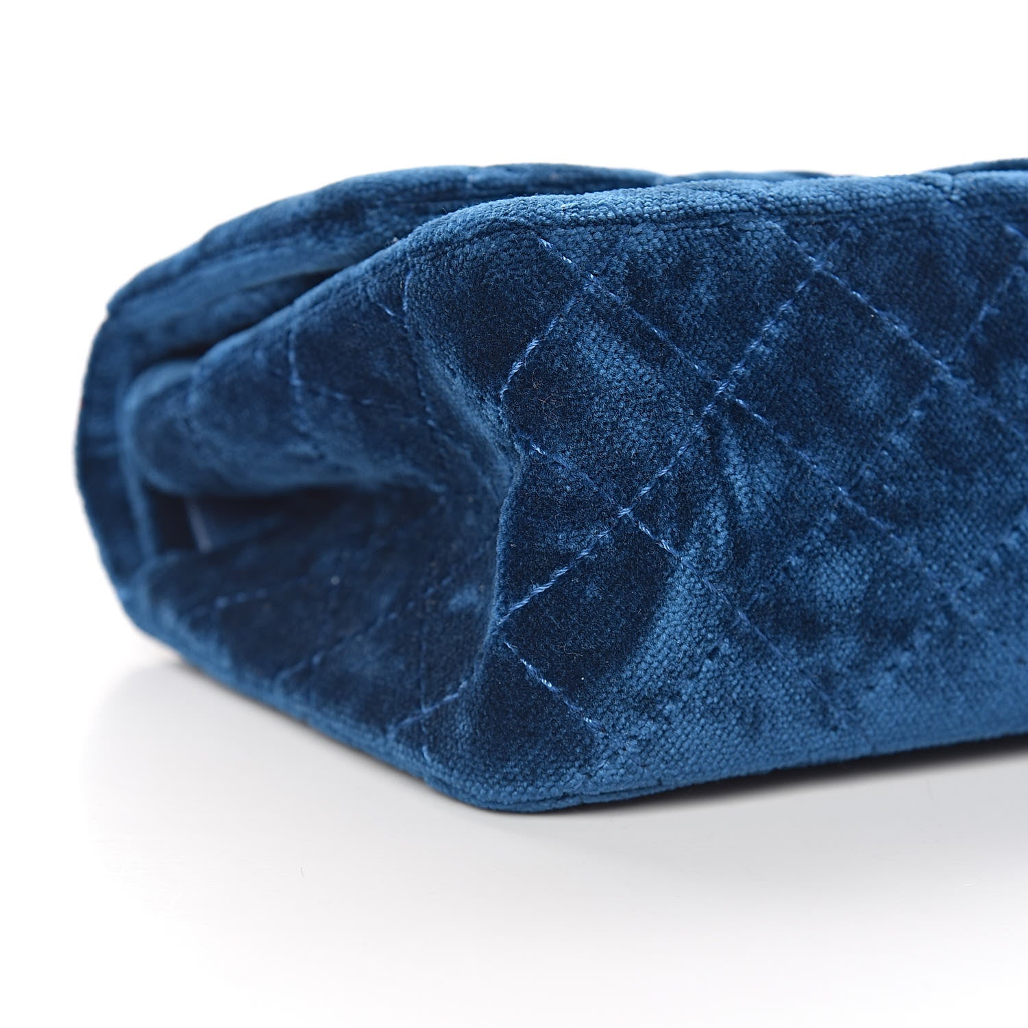 Chanel Velvet Quilted 2.55 Reissue 225 Flap Blue 8 of 10
