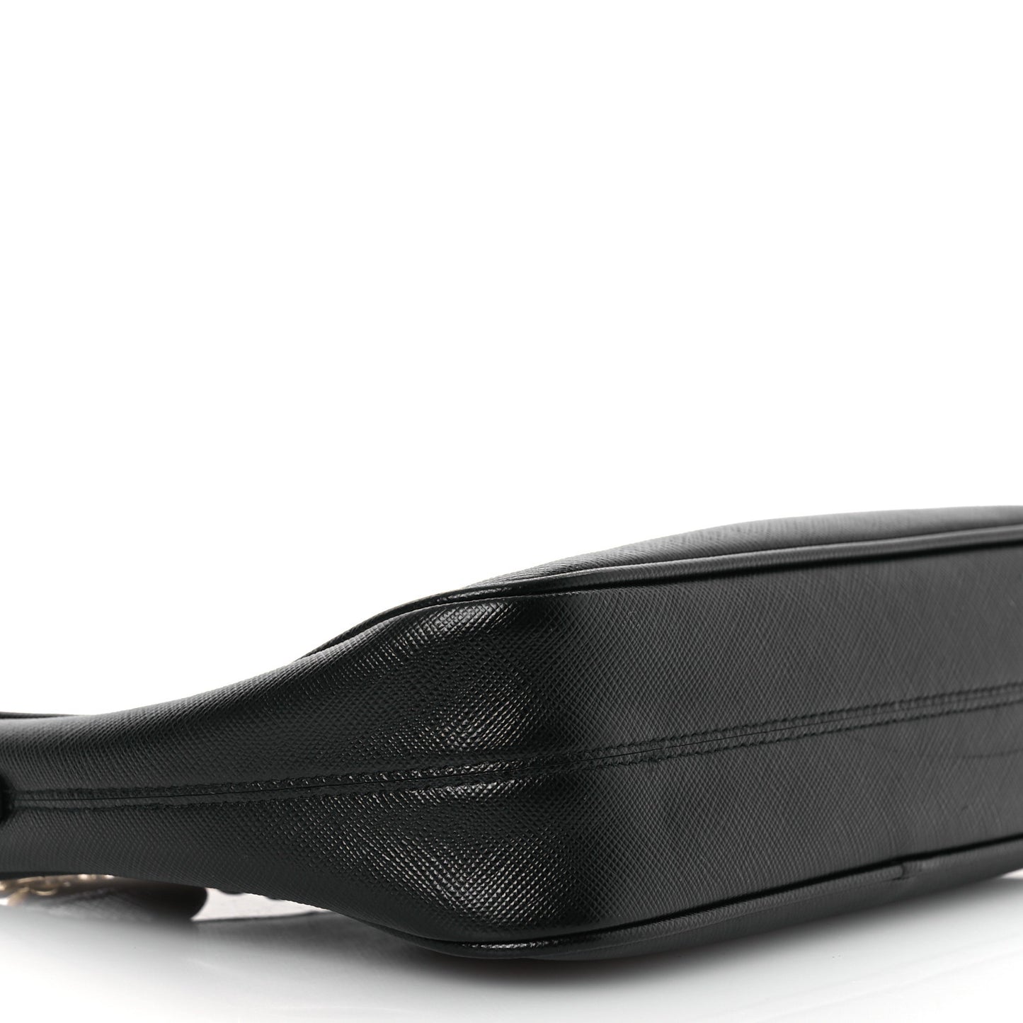 Saffiano Lux Re-Edition 2005 Shoulder Bag Black