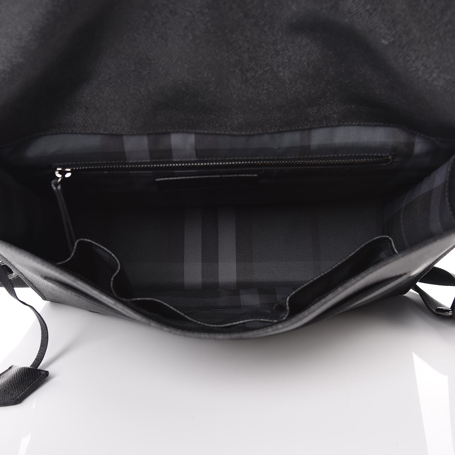 Burberry London Grainy Calfskin Rivendale Messenger Bag Black 13 of 17