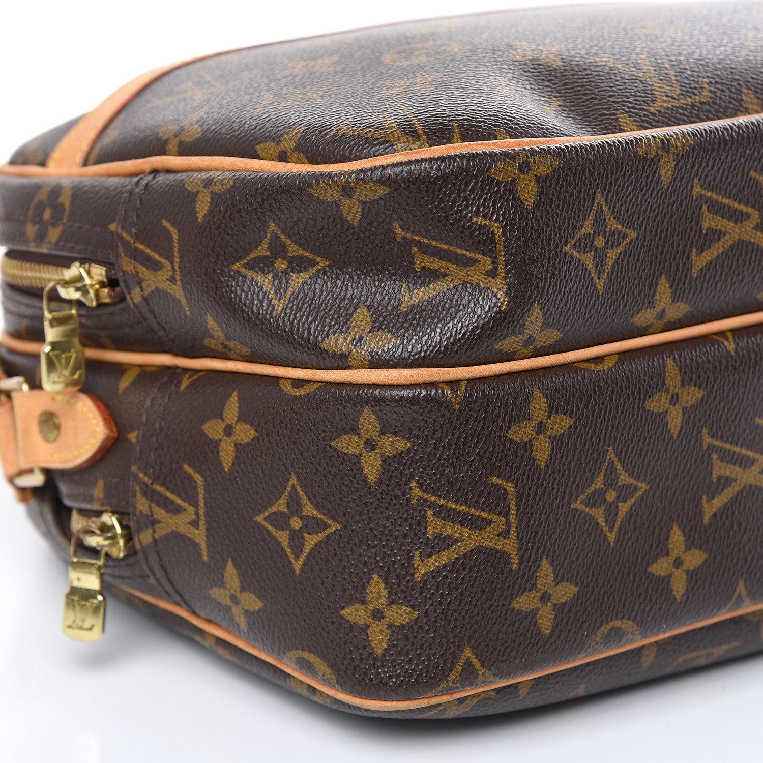 Louis Vuitton Monogram Reporter PM 7 of 12