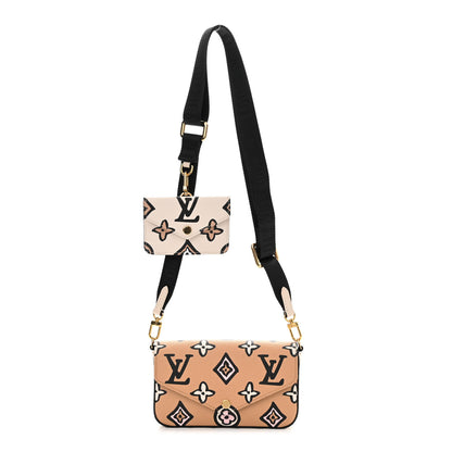 Louis Vuitton Monogram Wild At Heart Felicie Strap & Go Arizona Creme 1 of 11
