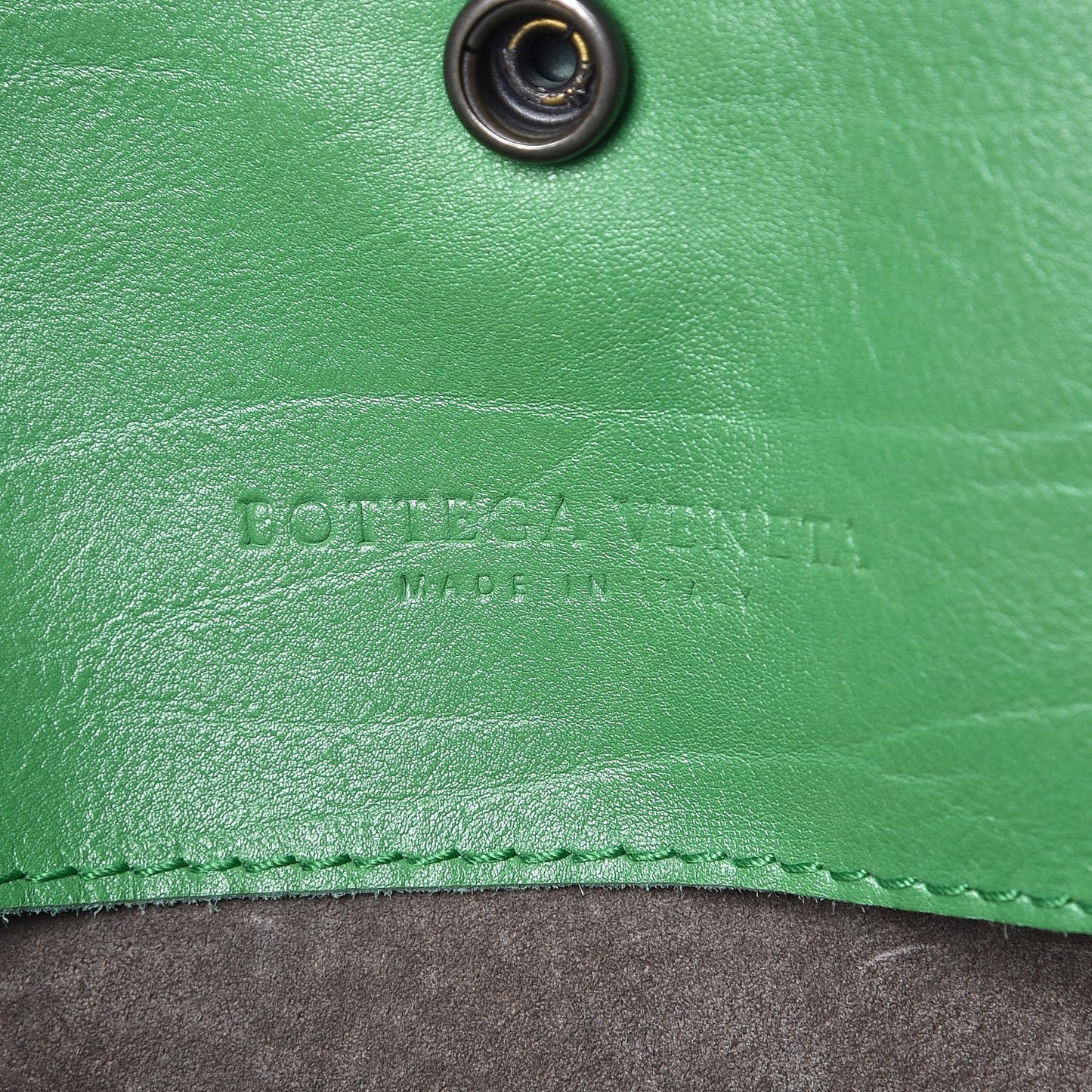 Calfskin Intrecciato Flat Tote Green