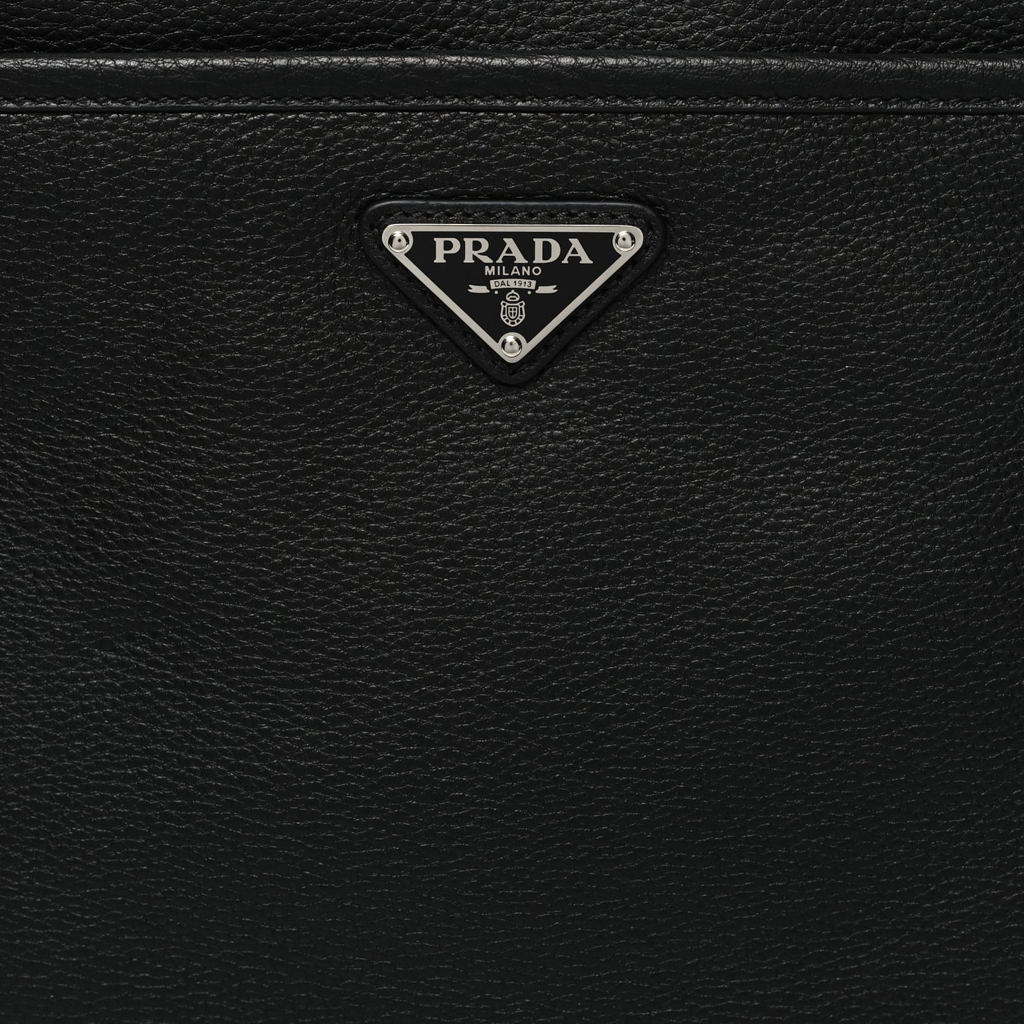 Vitello Daino Flat Messenger Bag Black