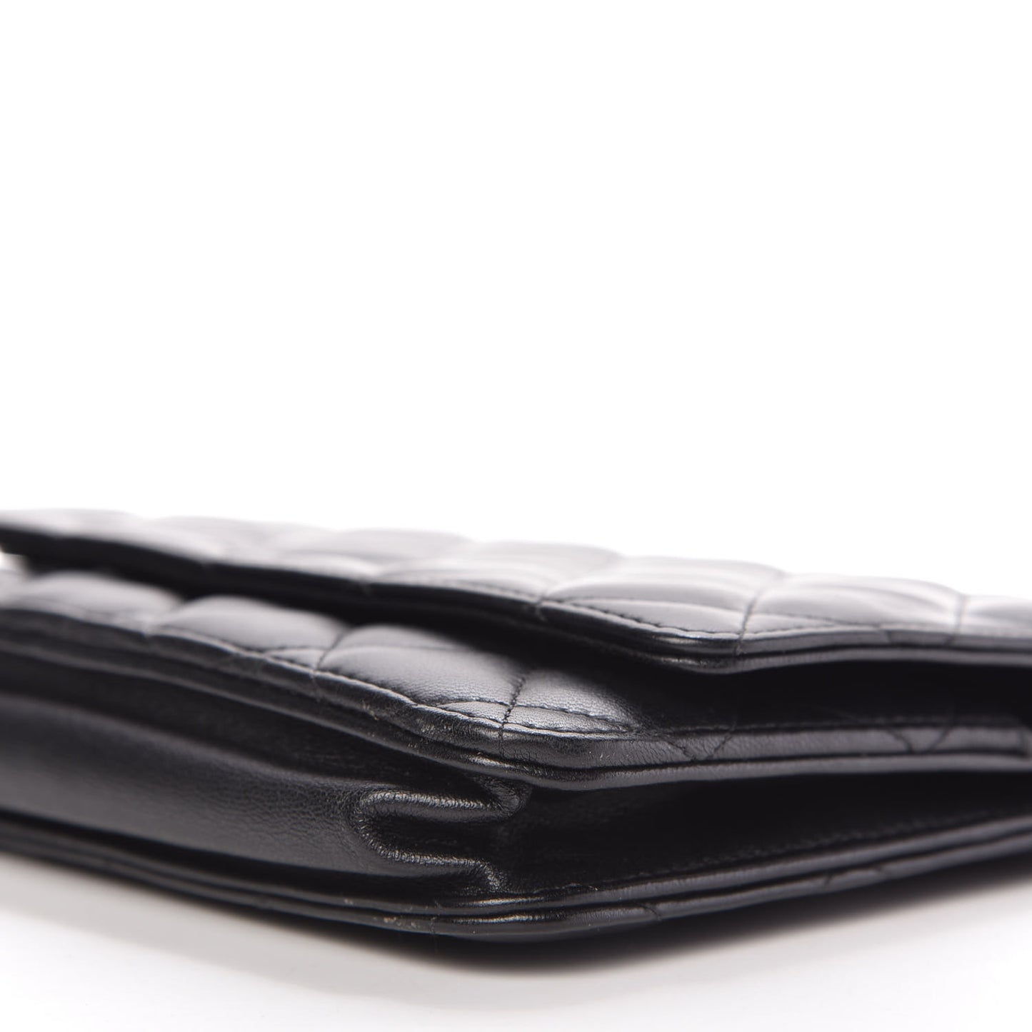 Lambskin Quilted Wallet On Chain WOC Black