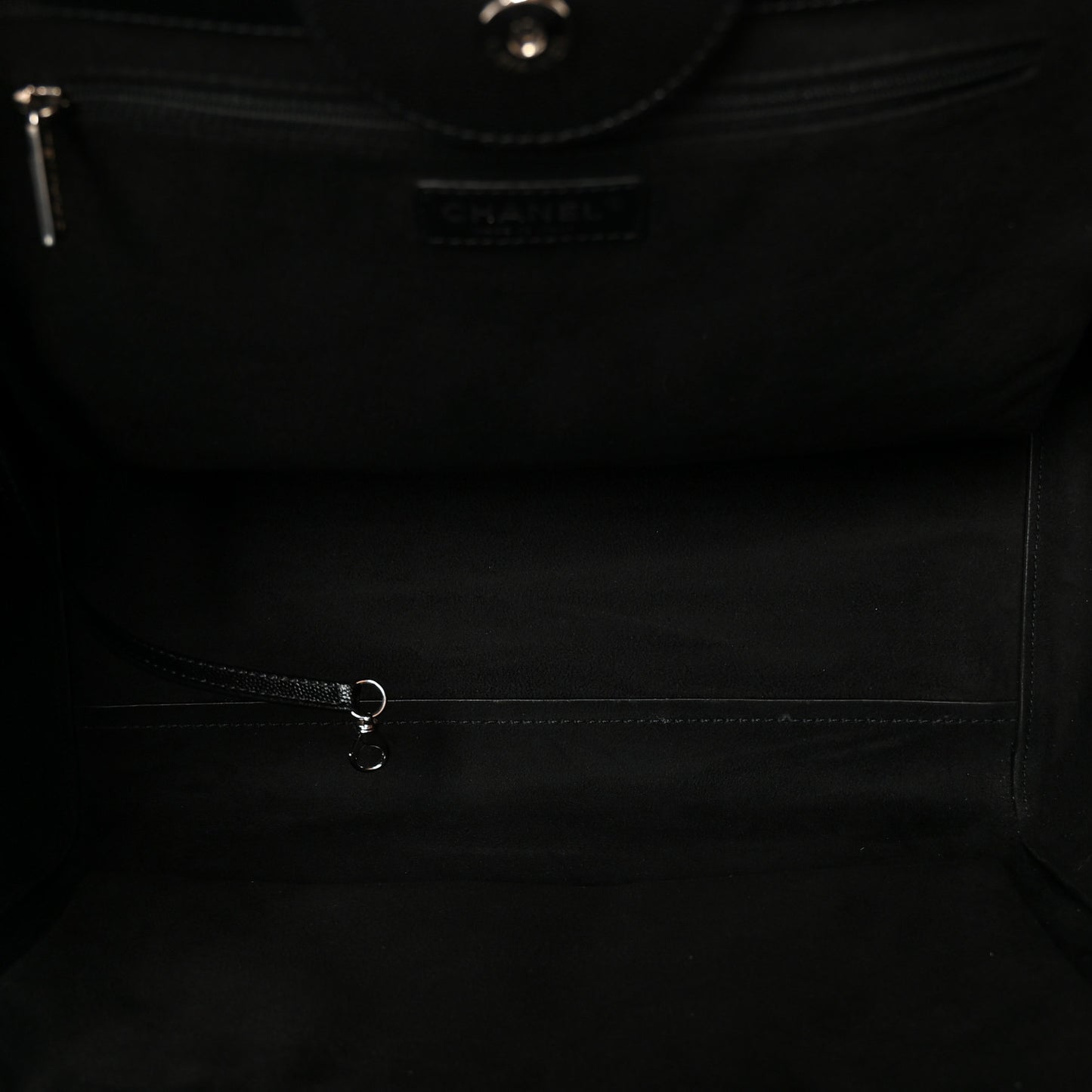 Caviar Medium Studded Deauville Tote Black