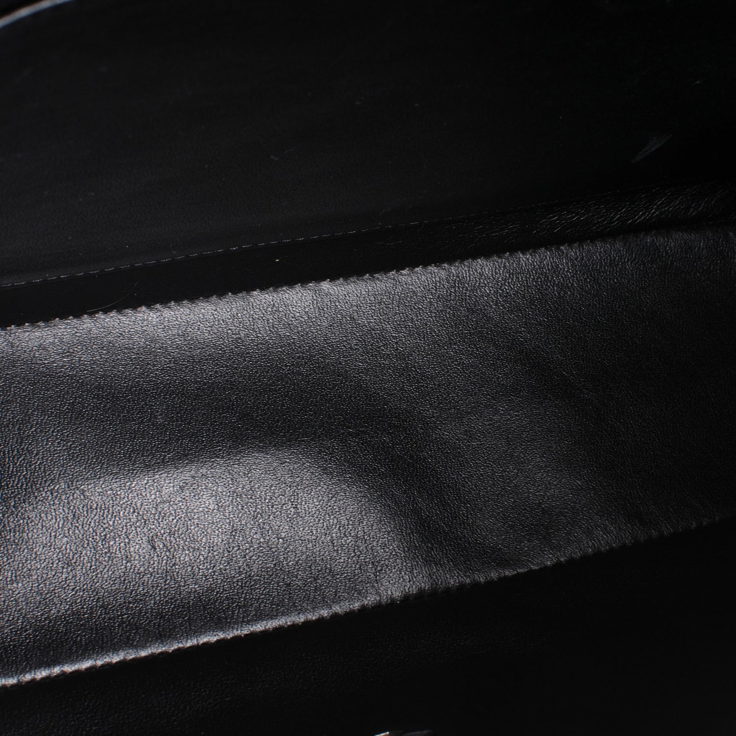 Caviar Maxi Single Flap Black