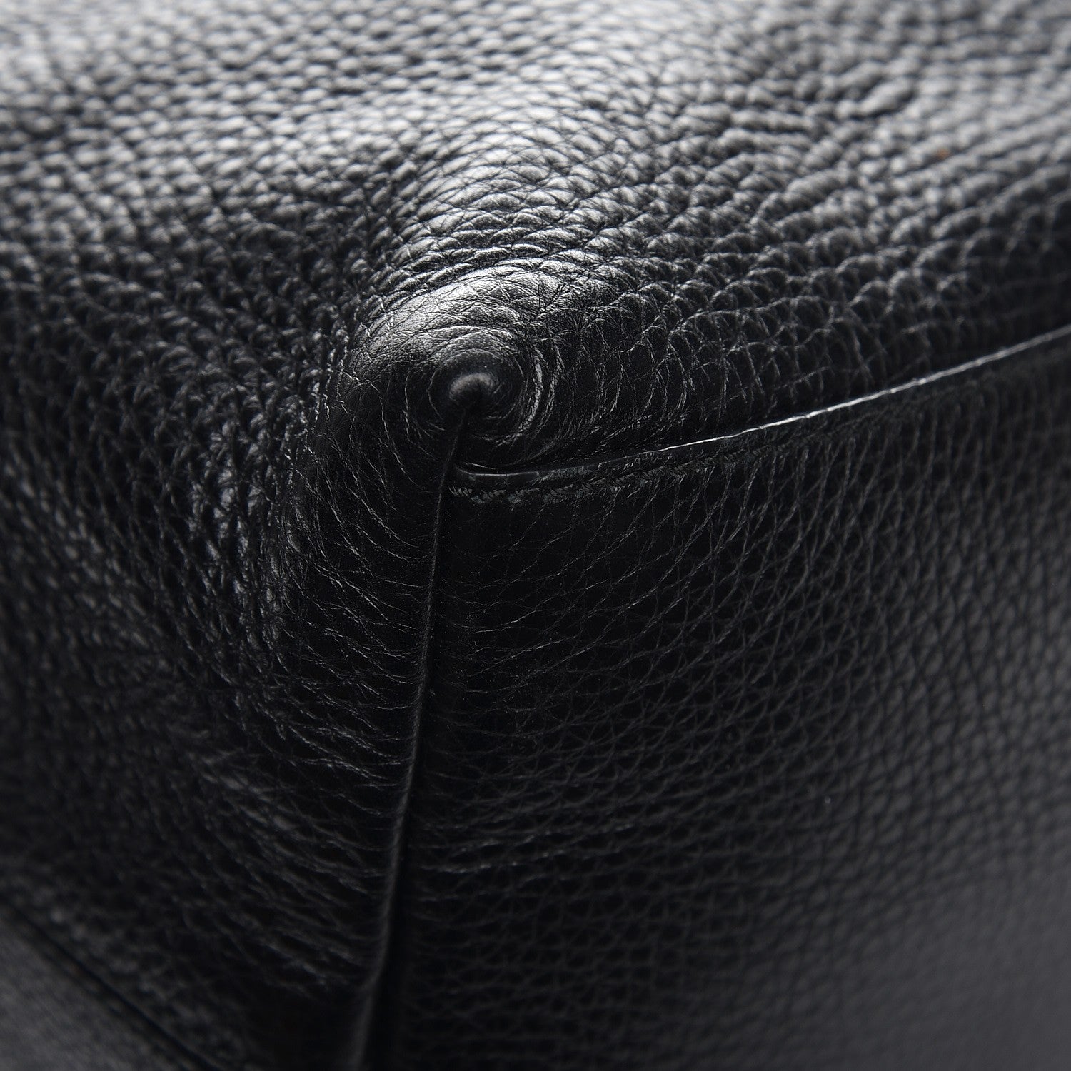 Gucci Pebbled Calfskin Large Soho Chain Shoulder Bag Black 10 of 10