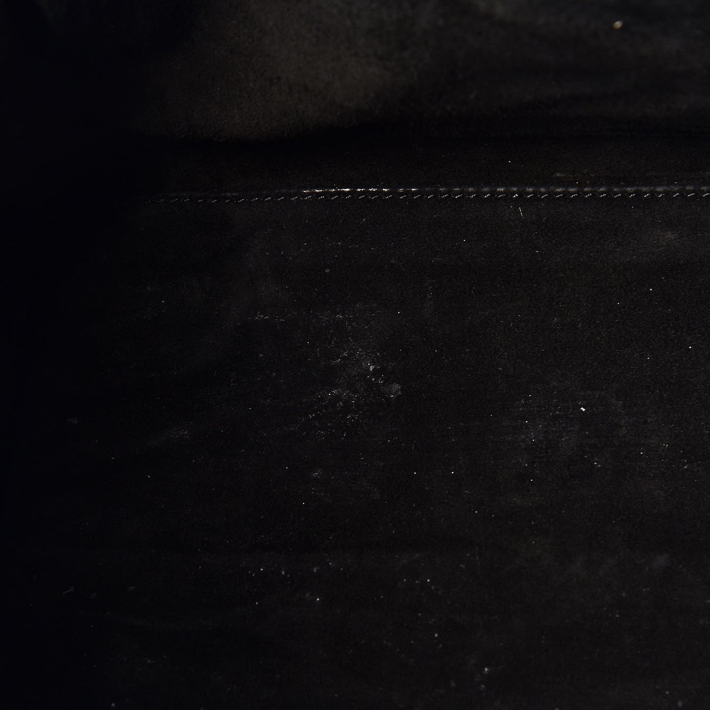 Crocodile Embossed Calfskin Medium Phantom Luggage Black