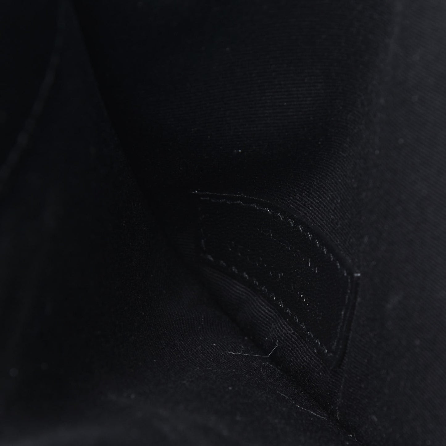 Grain De Poudre Uptown Pouch Black