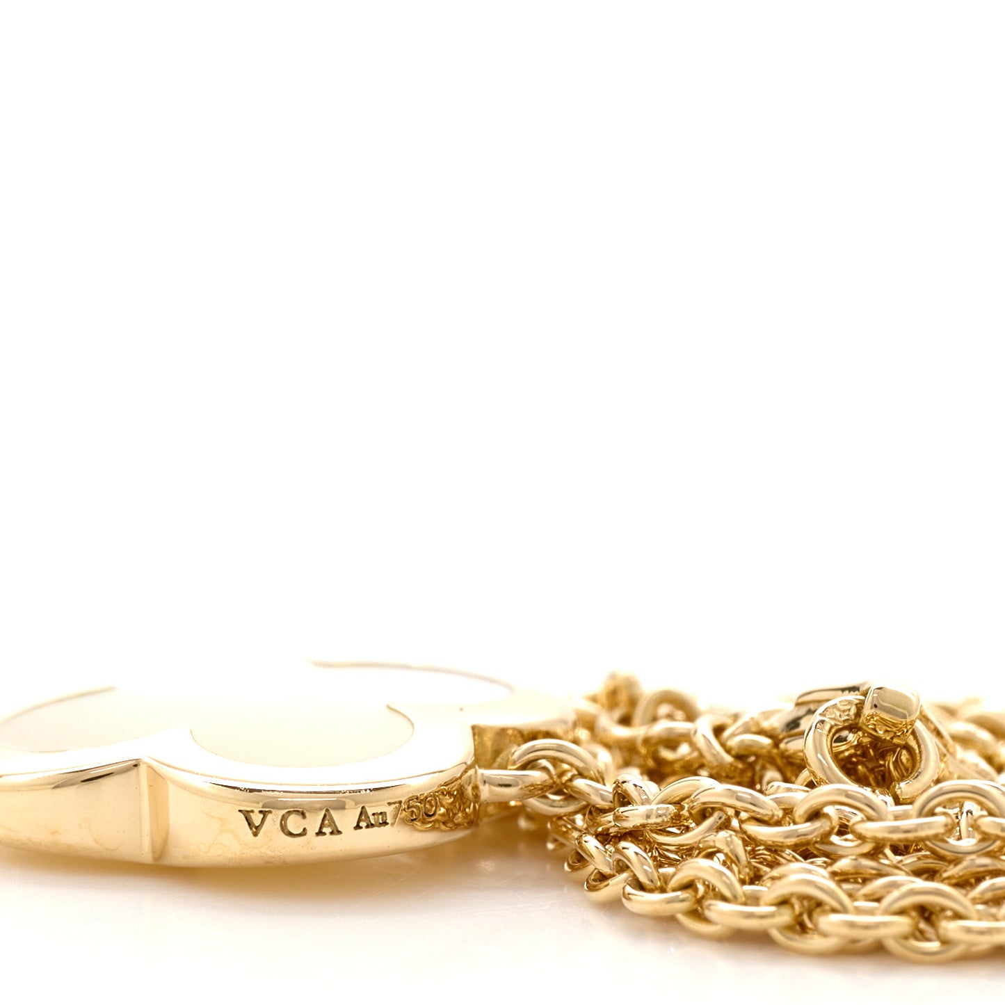 18K Yellow Gold Mother of Pearl Pure Alhambra Pendant Necklace