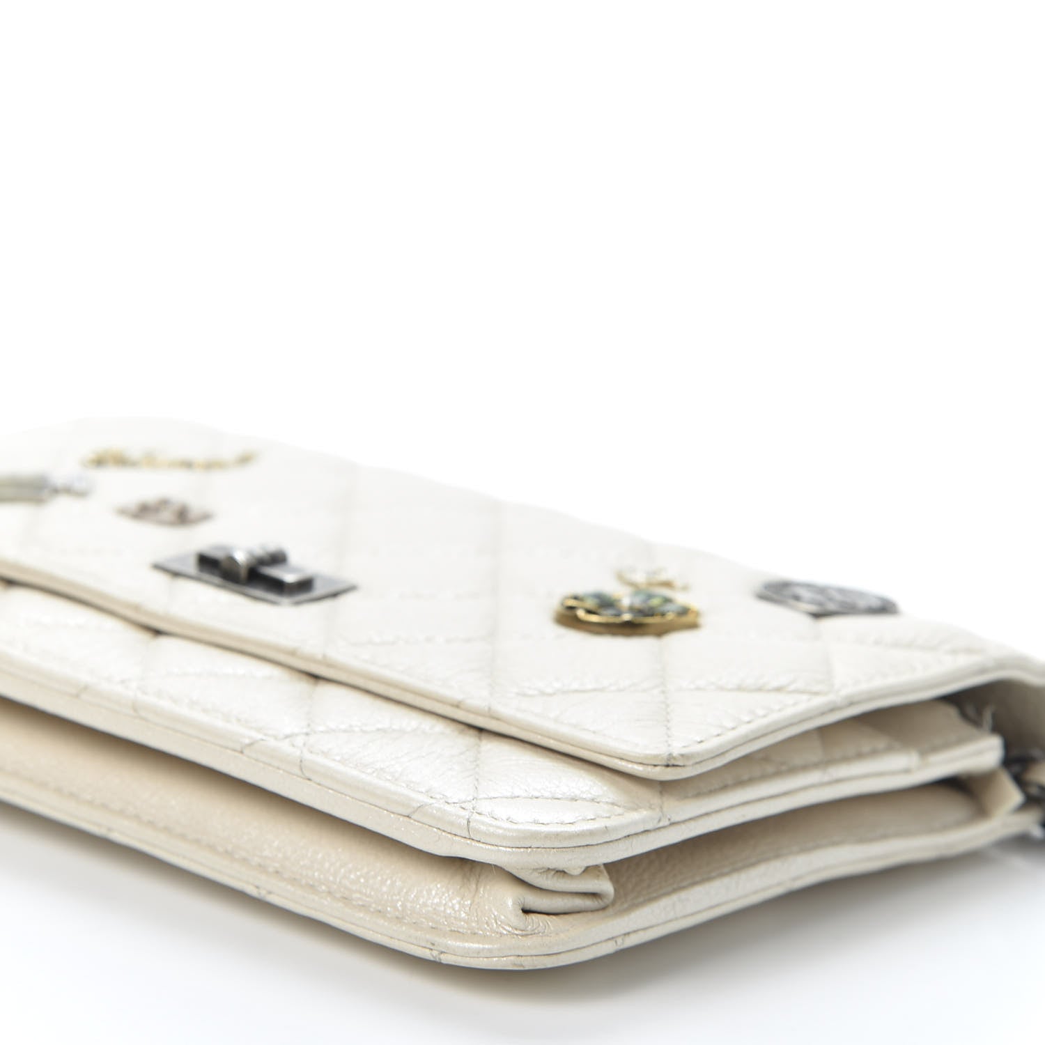 Chanel Metallic Calfskin Lucky Charms Casino 2.55 Reissue Wallet On Chain WOC Ivory 6 of 11