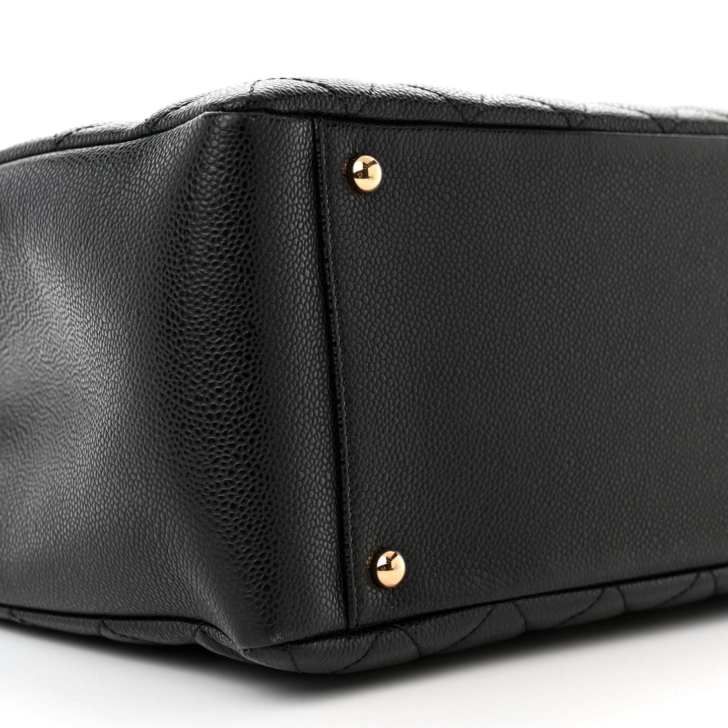 Caviar Quilted XL Grand Shopping Tote GST Black