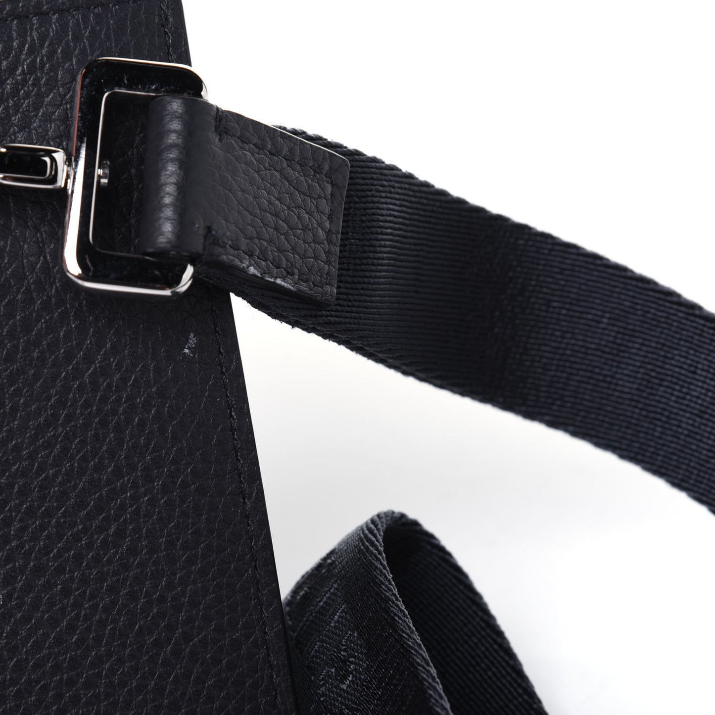 X AIR JORDAN Grained Calfskin Vertical Card Holder Lanyard Bleu