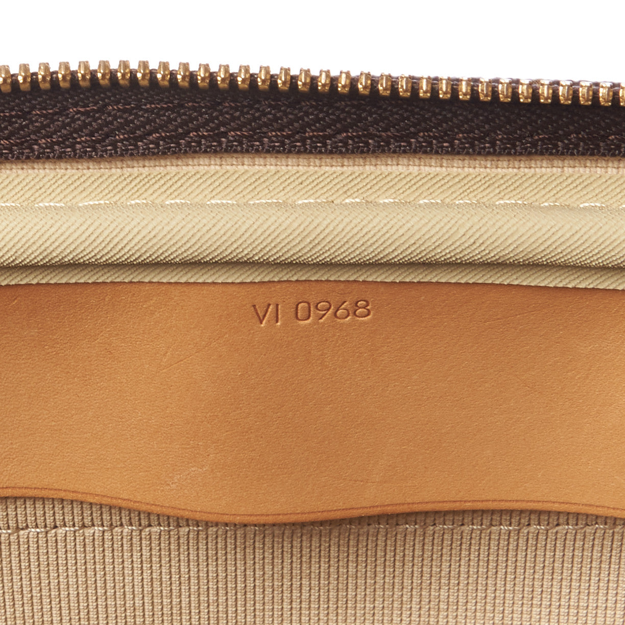 Louis Vuitton Monogram Alize 24 Heures Luggage 11 of 11