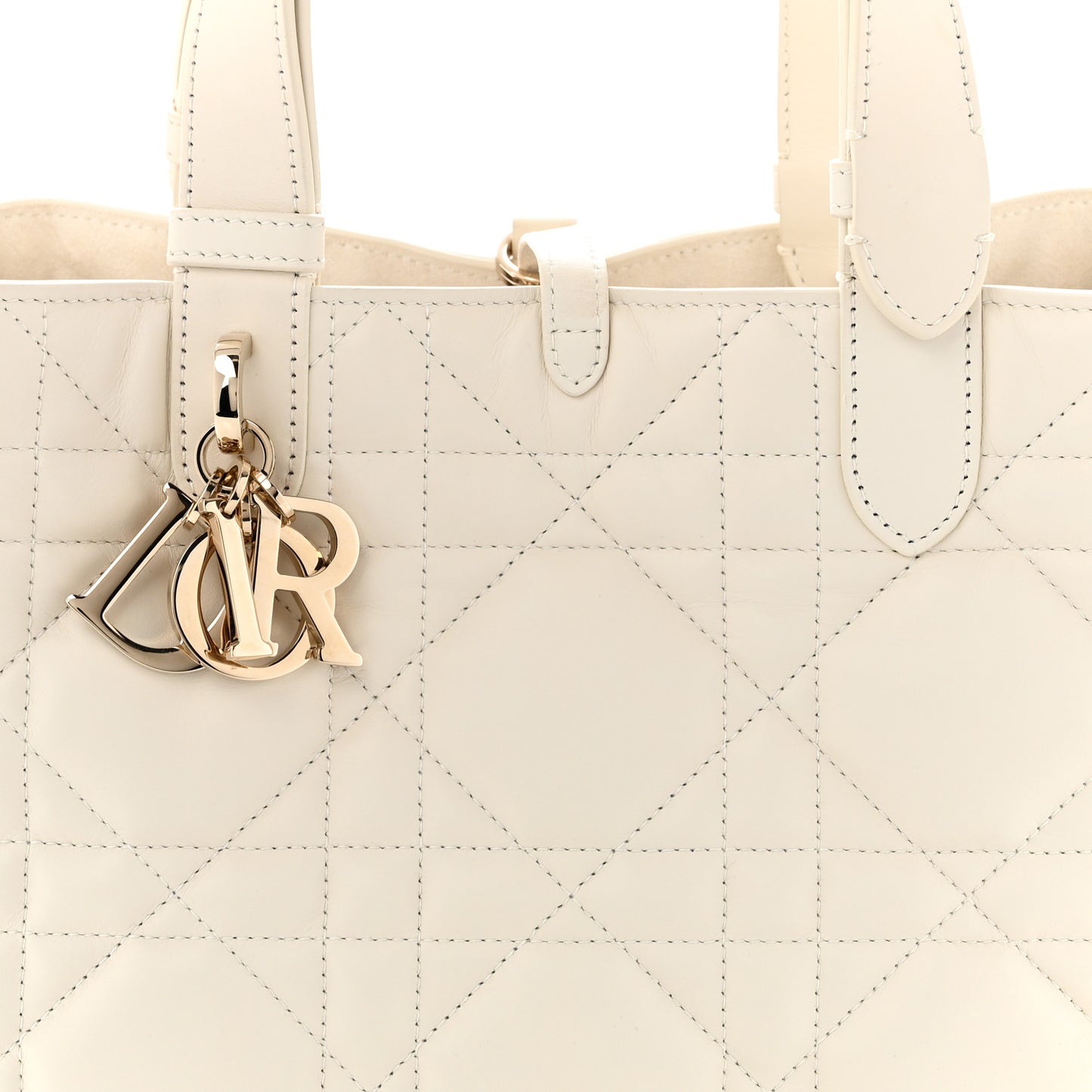 Calfskin Macrocannage Medium Toujours Latte