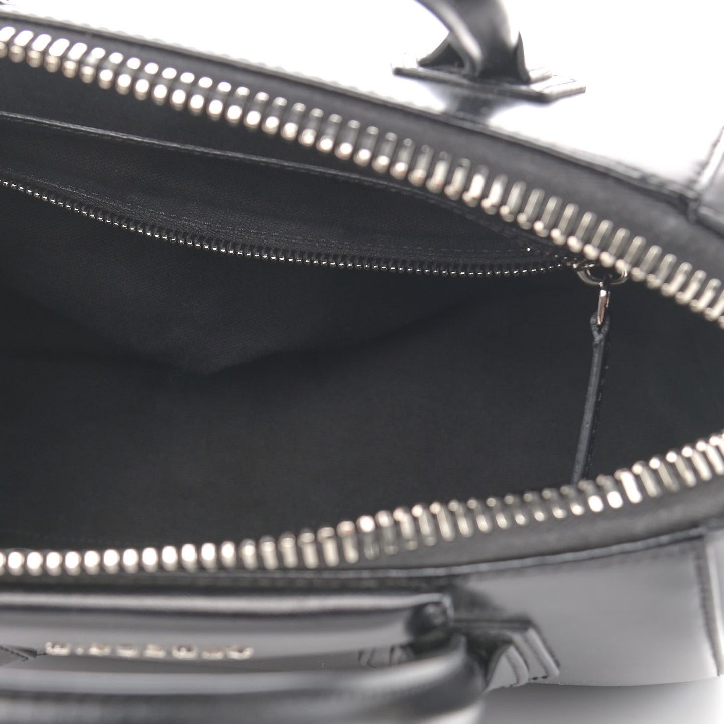 Shiny Lord Calfskin Small Antigona Black