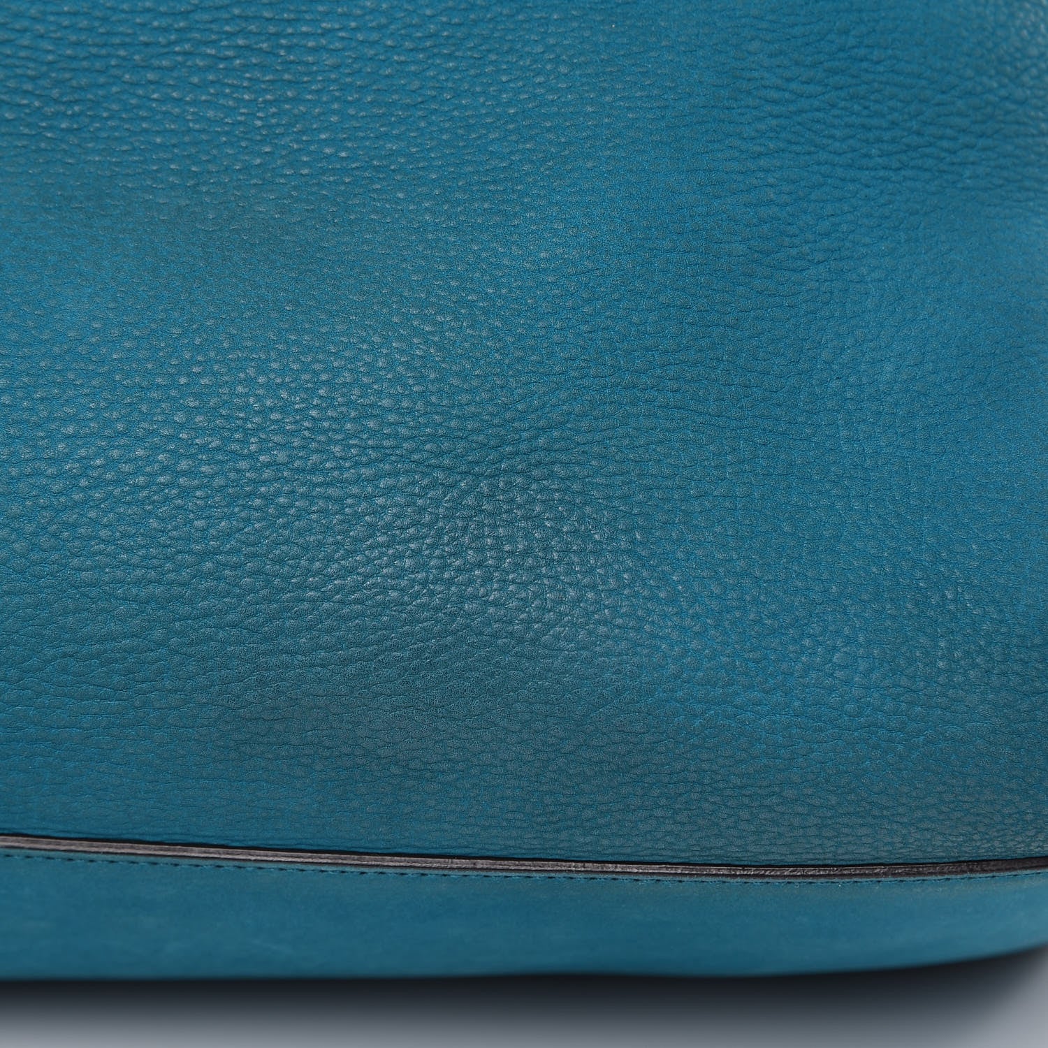 Gucci Vitello Range Medium Soho Chain Shoulder Bag Deep Cobalt 15 of 18