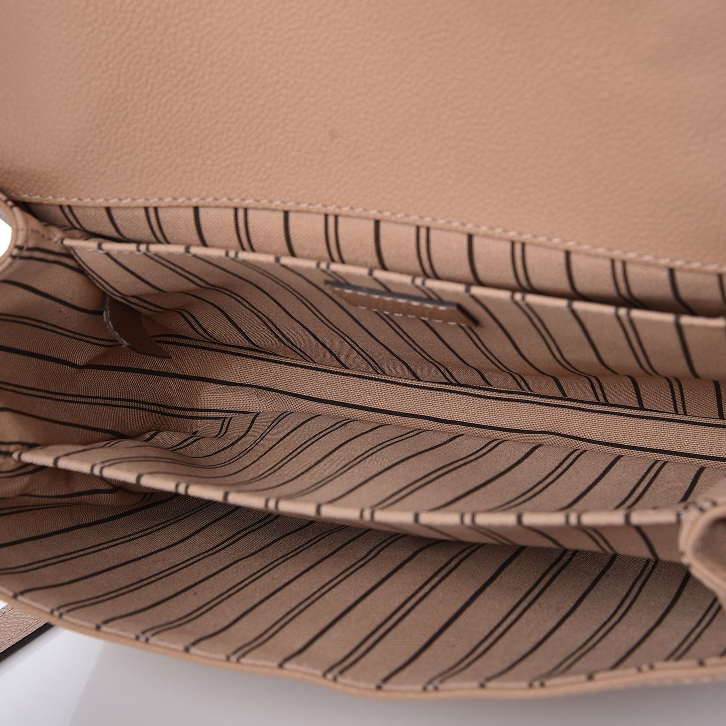 Empreinte Pochette Metis Papyrus