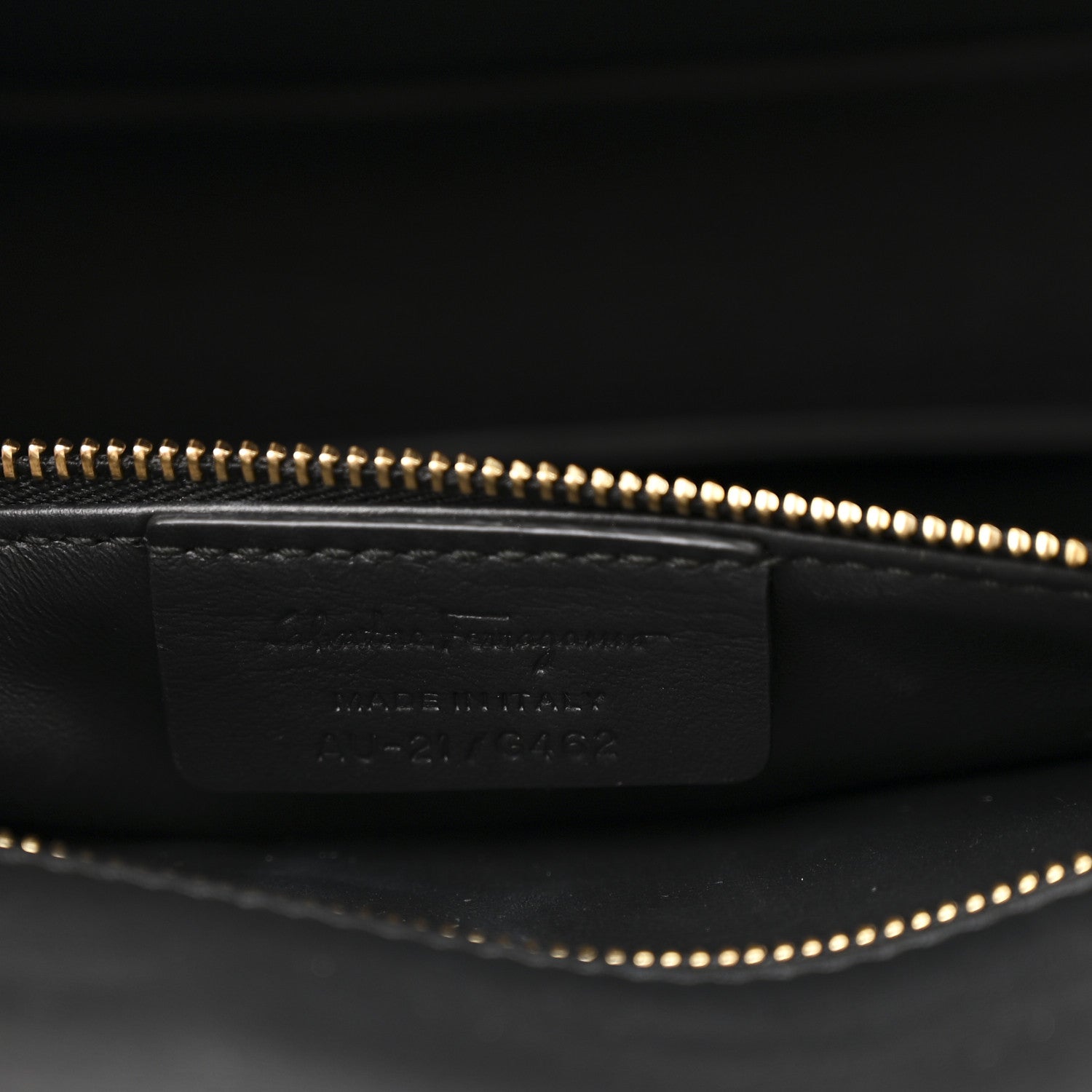 Salvatore Ferragamo Pebble Calfskin Ginny Vara Bow Shoulder Bag Black 7 of 10