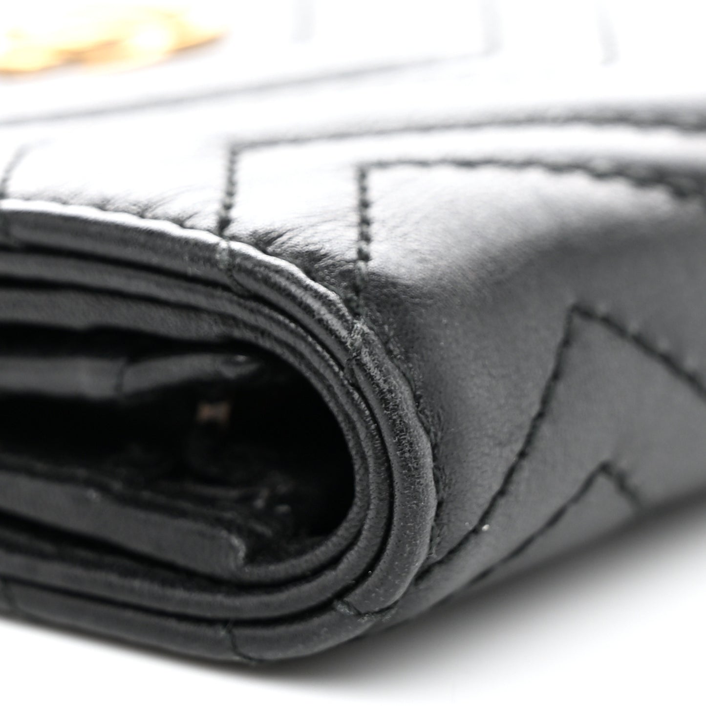 Calfskin Matelasse GG Marmont Card Case Wallet Black