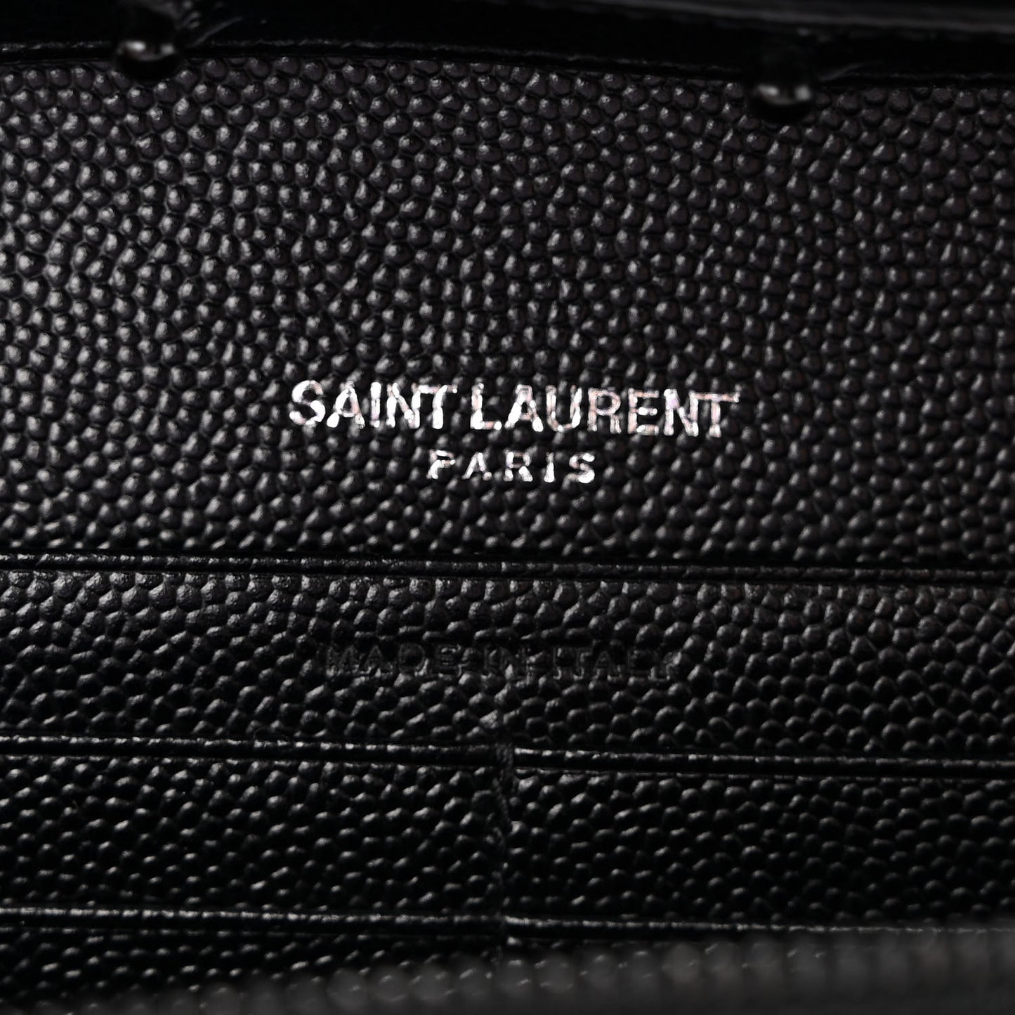 Grain De Poudre Matelasse Chevron Monogram Monochrome Chain Wallet Black