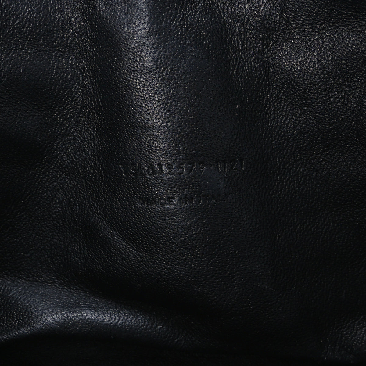 Saint Laurent Grain De Poudre Matelasse Monogram Mini Lou Camera Bag Dark Beige 7 of 11