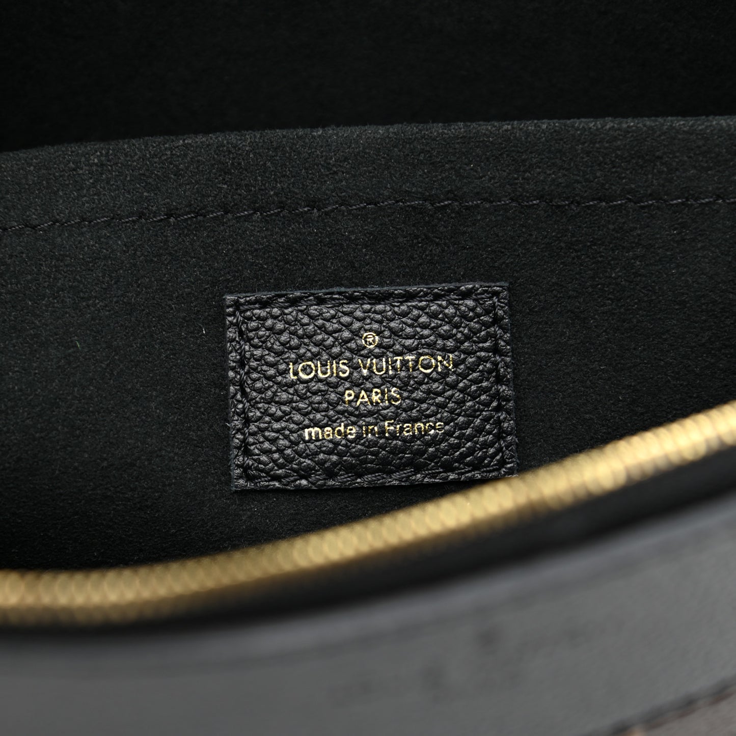 Monogram Daily Pouch Black